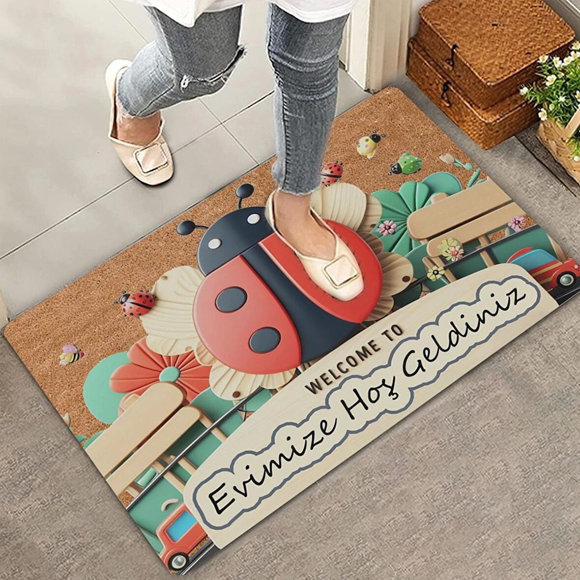 Valerine Life Uğur Böceği ve Kırmızı Vosvos Evimize Hoş Geldiniz Kapı Önü Paspası 45x70cm