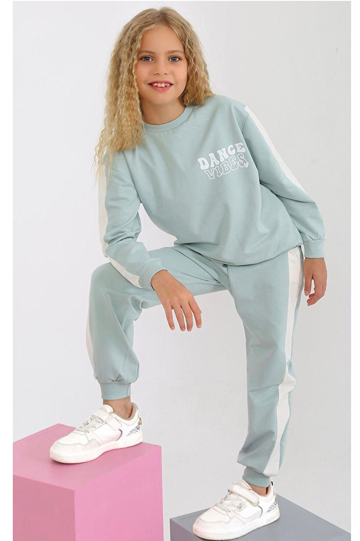 Kız  Baskılı 10/14 Yaş 2 İp Eşofman Takım