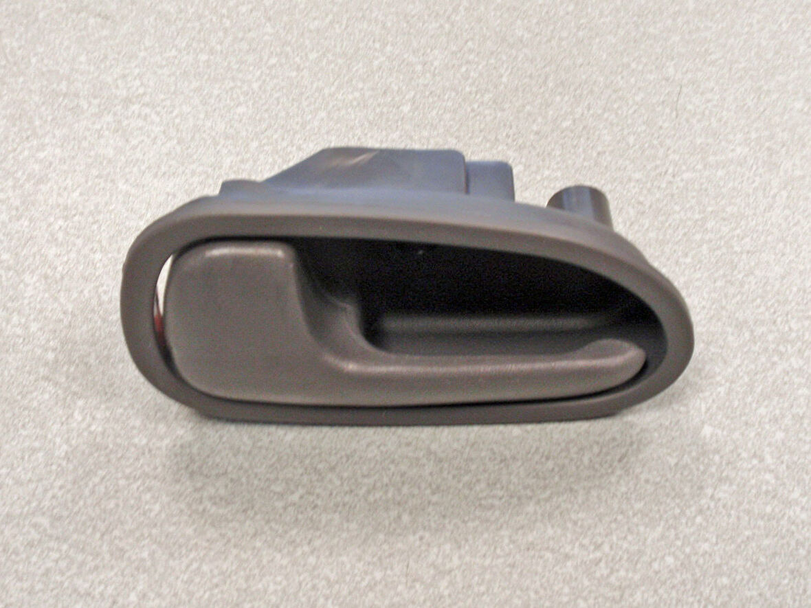 KİA BONGO ÖN İÇ SOL(ŞOFÖR) KAPI KOLU 2001-2002-2003-2004 0K240-59-33061