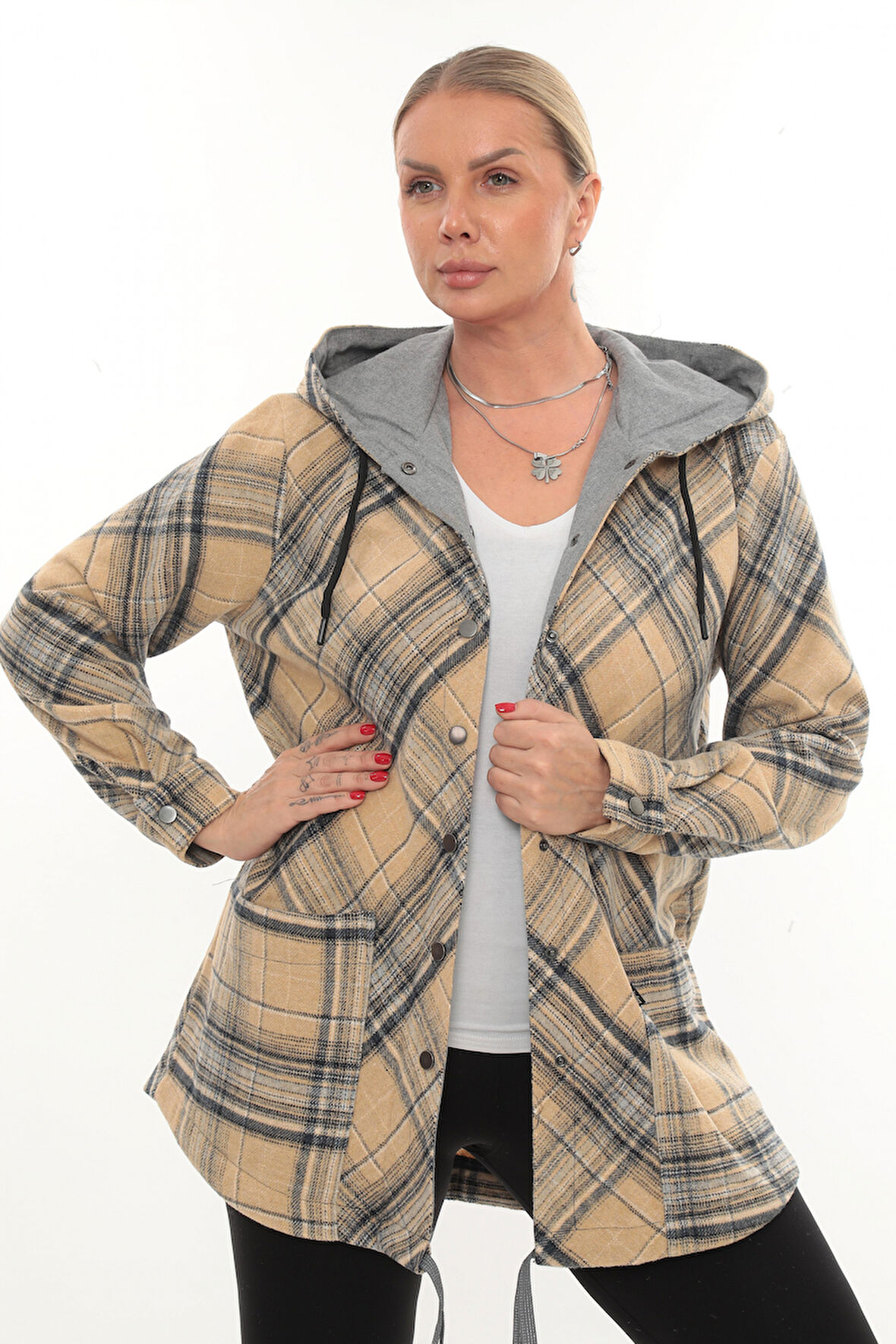 Büyük Beden Rahat Kalıp Kapüşonlu Oduncu Kadın Gömlek Hırka