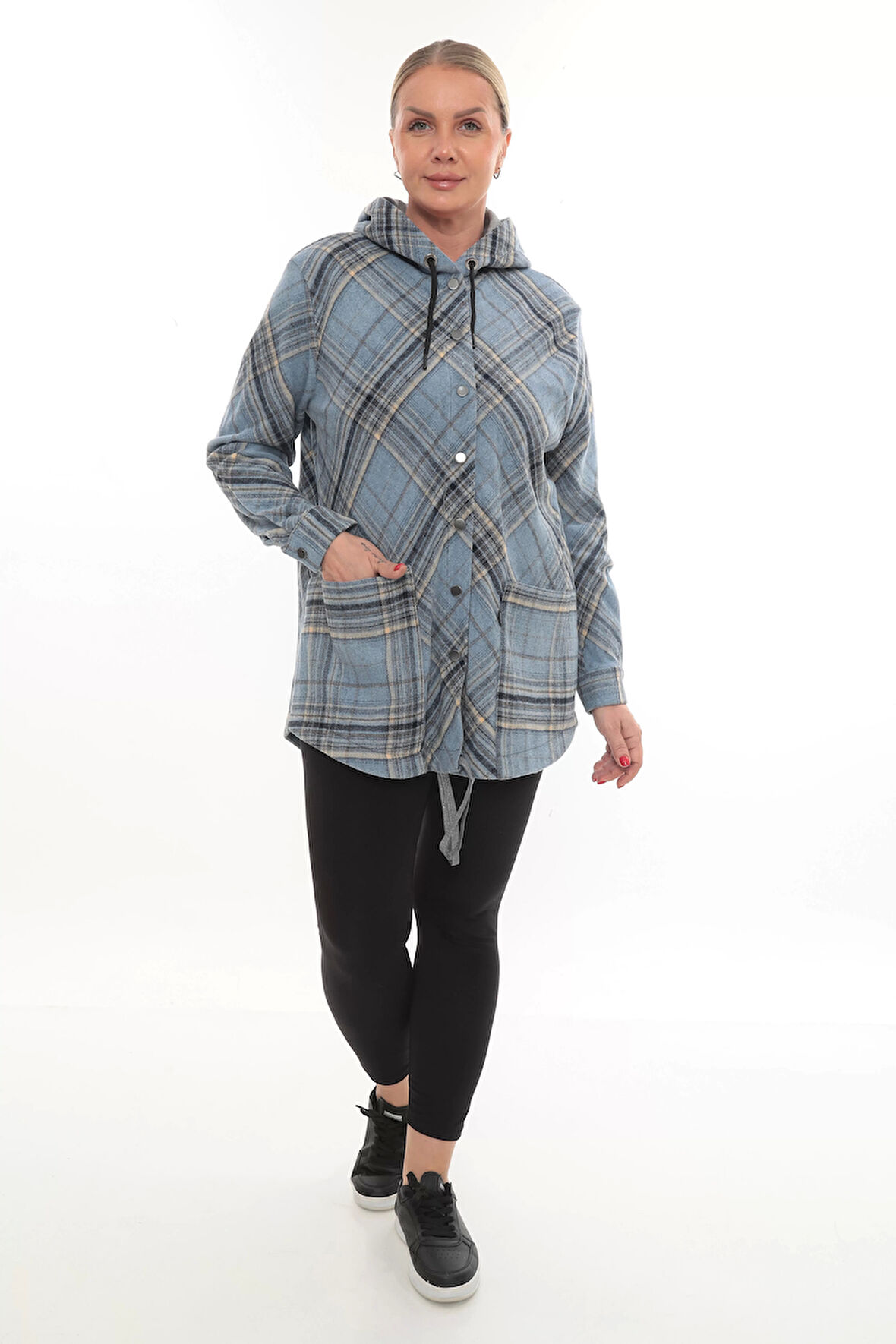 Büyük Beden Rahat Kalıp Kapüşonlu Oduncu Kadın Gömlek Hırka