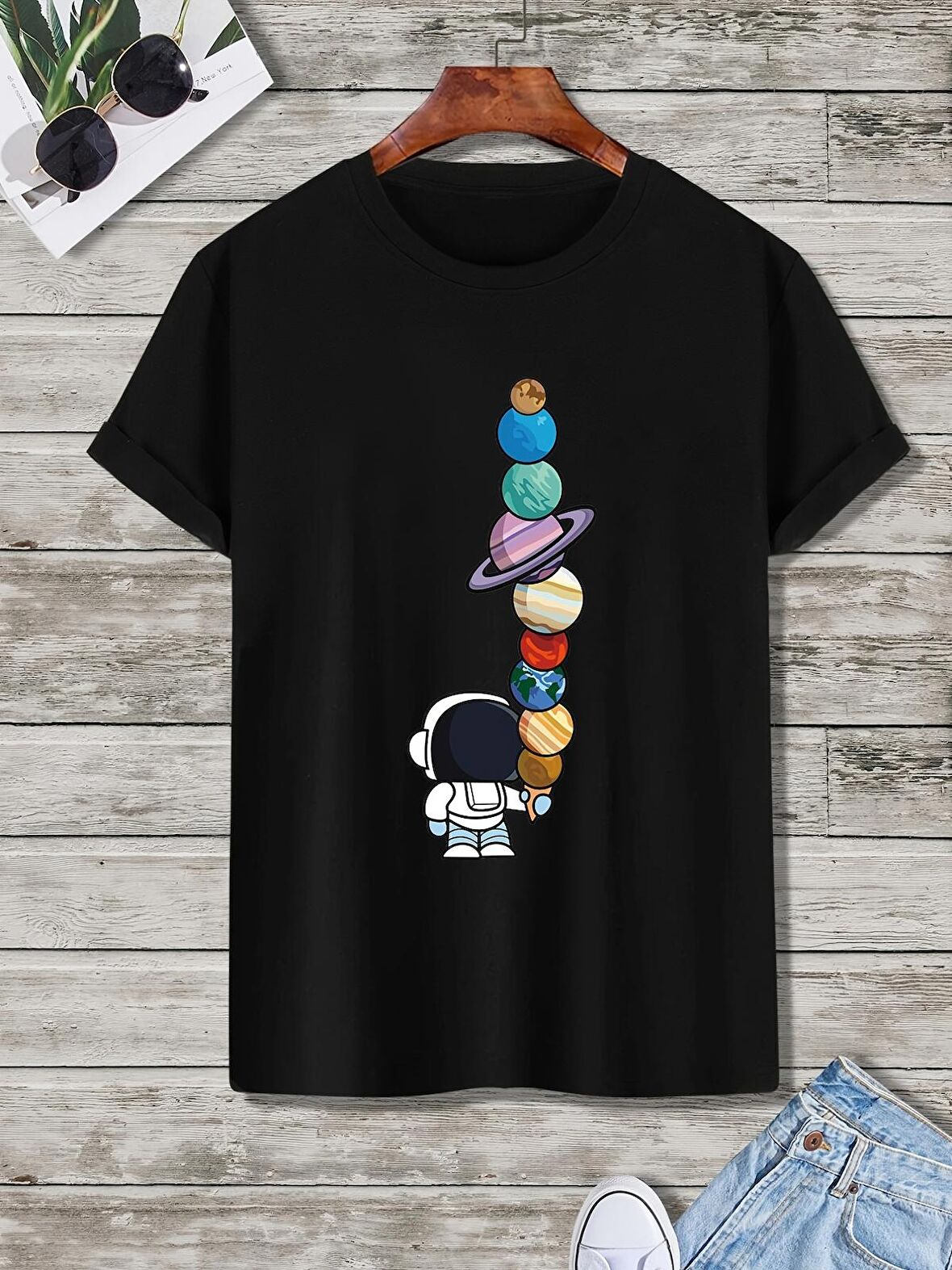 Astronot Ve Gezegen Baskılı Tişört