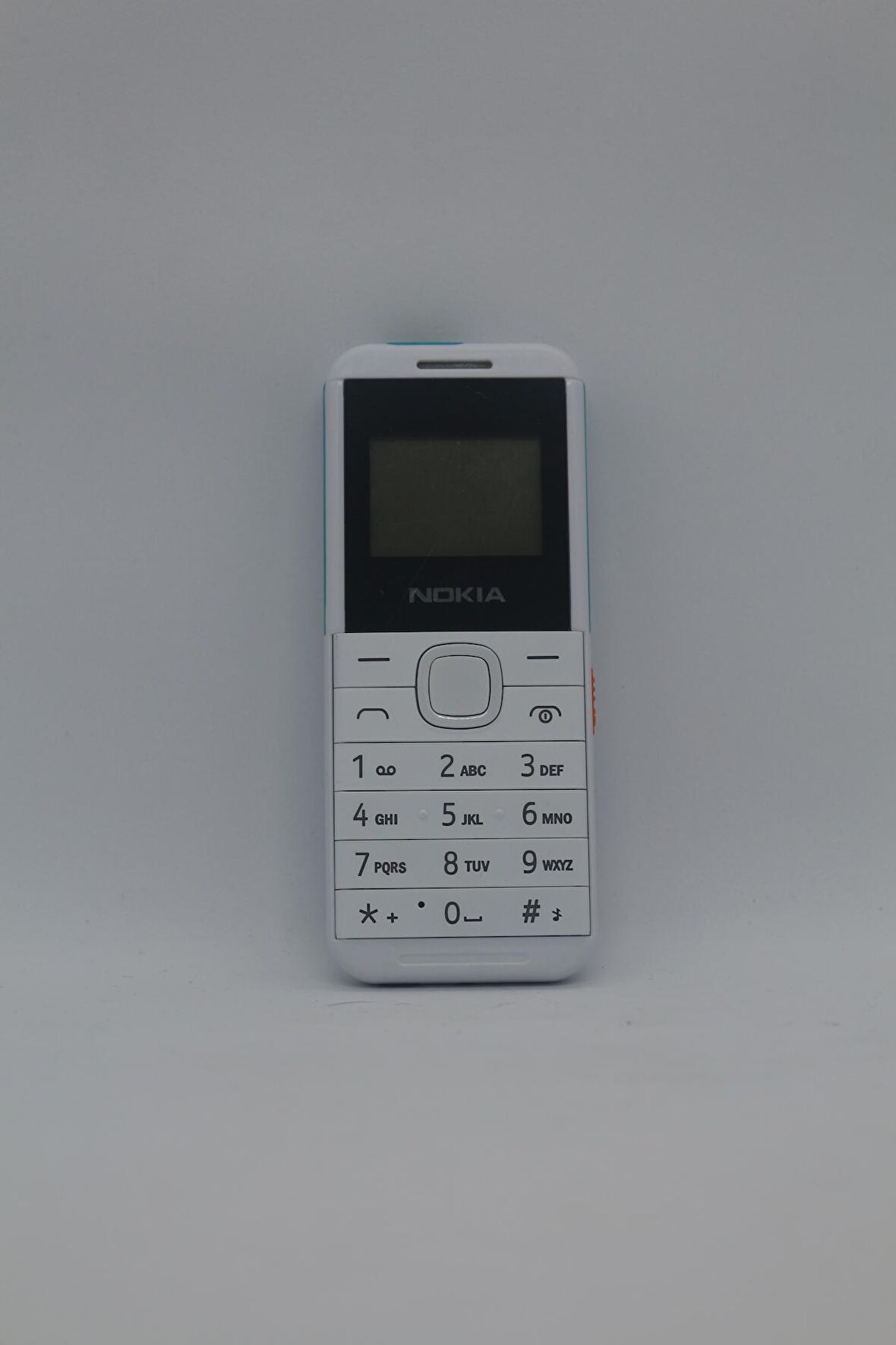 NOKİA 1203 Tuşlu Cep Telefonu White Blue