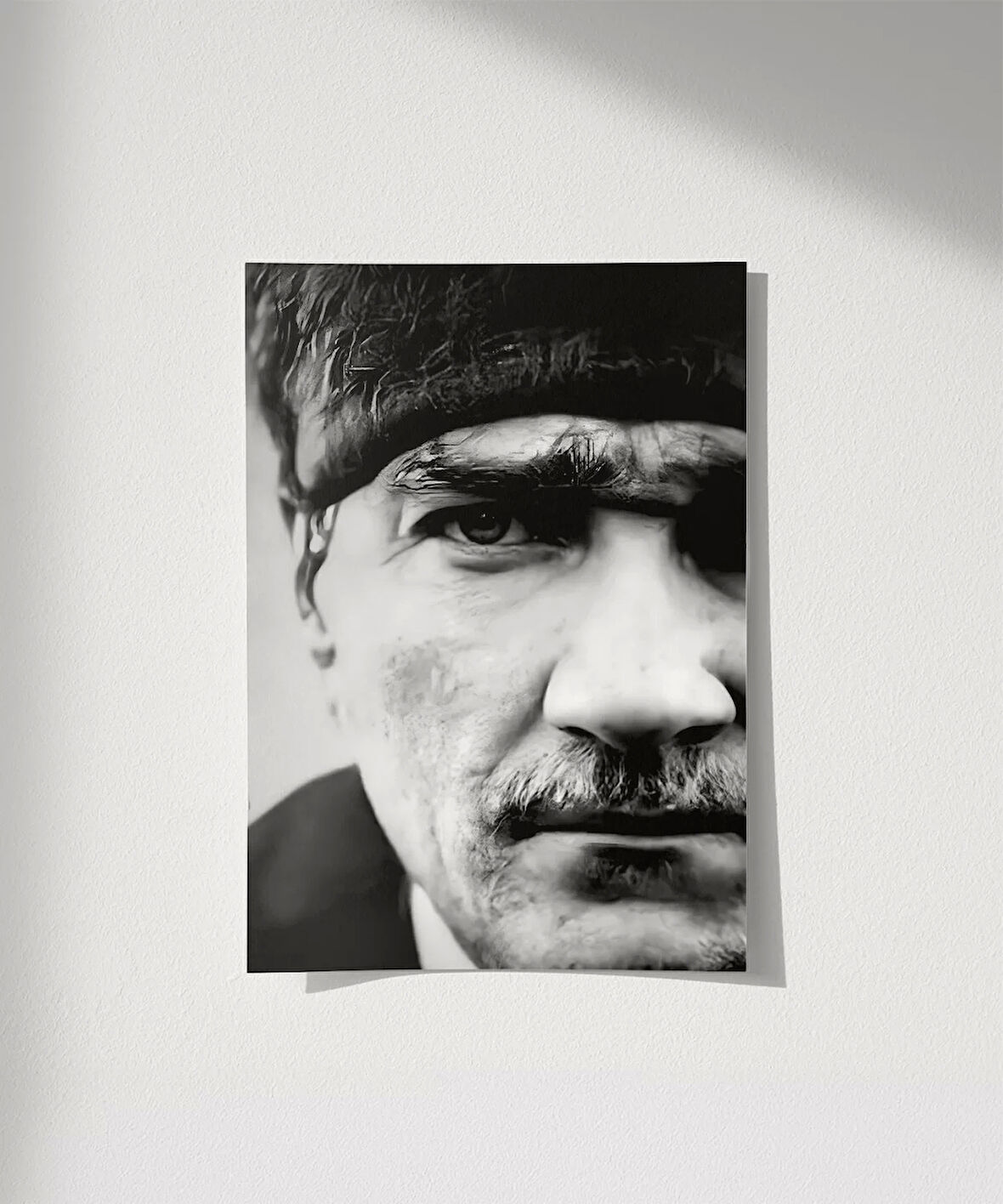 Çerçevesiz Poster Liderin Gözleri