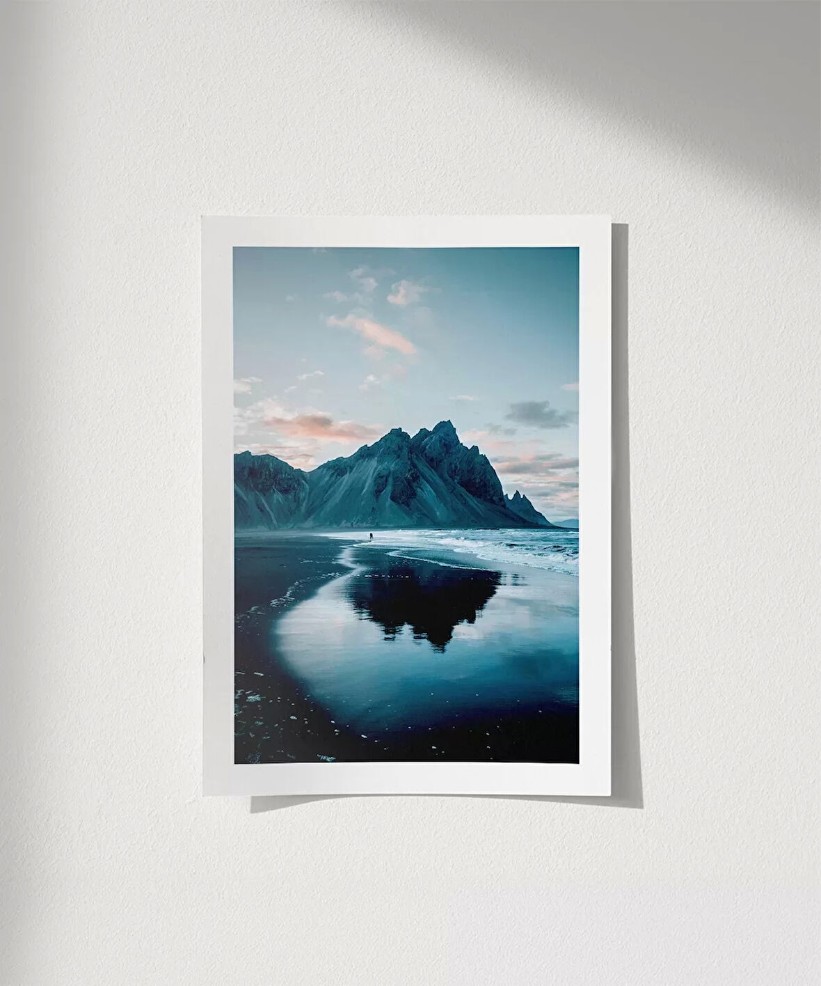Çerçevesiz Poster Yansıyan Zirveler