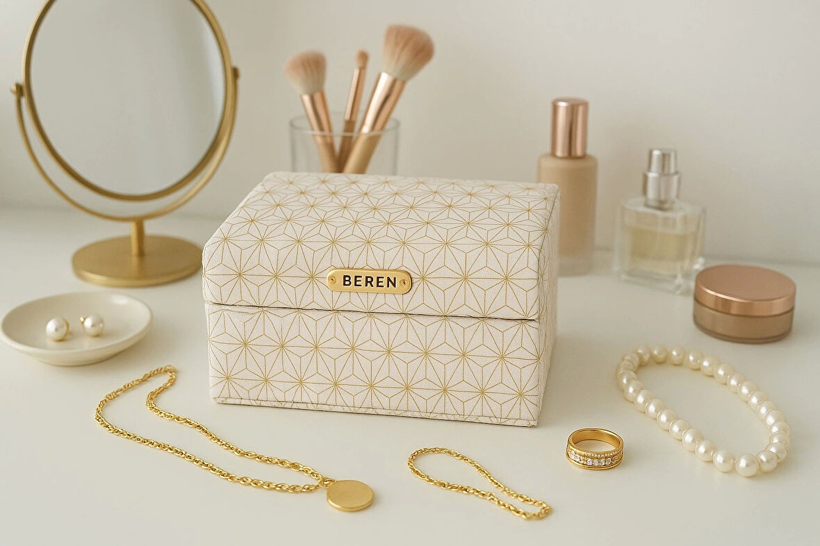 Dekoratif Kadife Takı Bijuteri Mücevher Kutusu Organizer Düzenleyici Krem Dikdörtgen