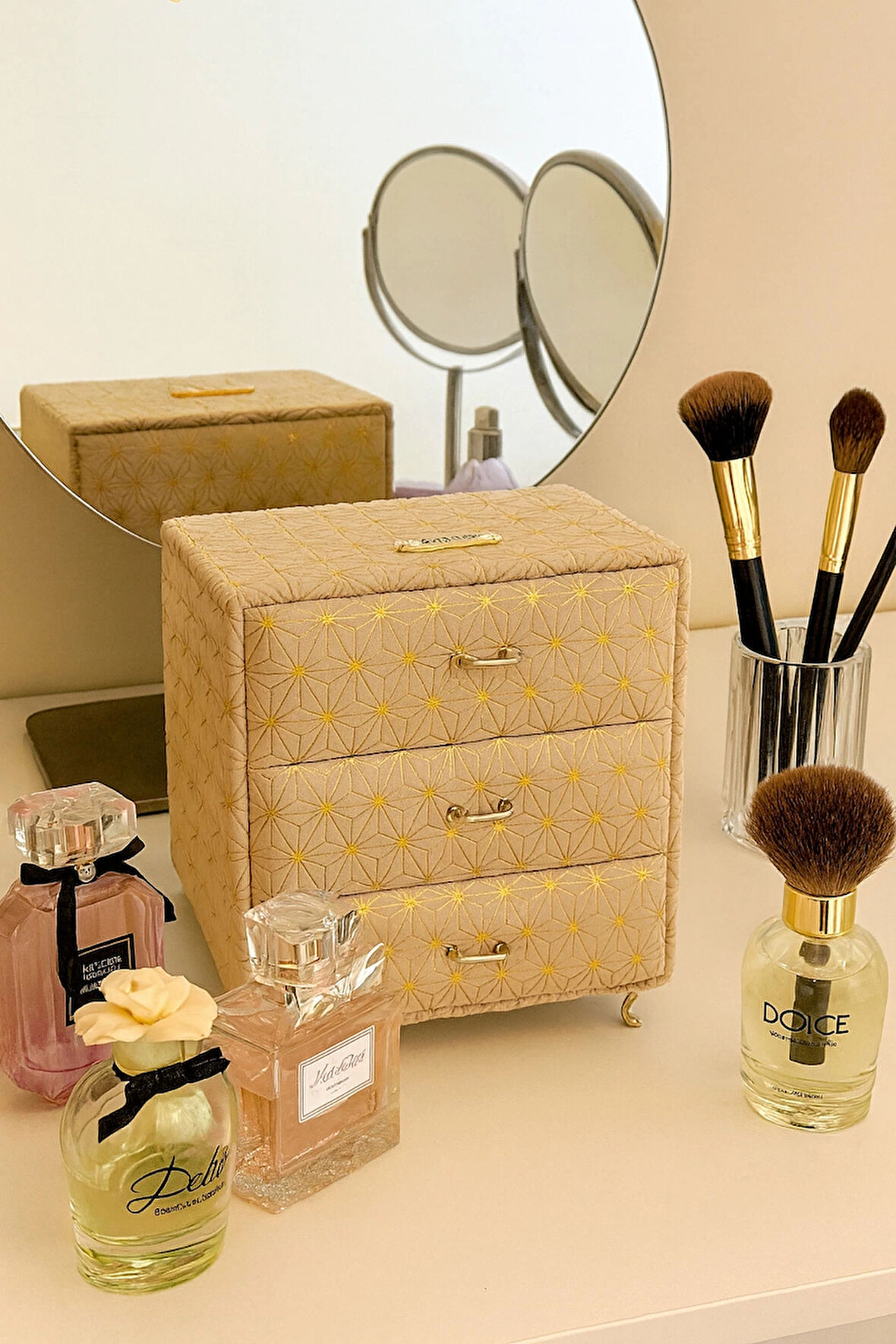 Dekoratif 3 Çekmeceli Kadife Takı Bijuteri Mücevher Kutusu Organizer Düzenleyici Krem