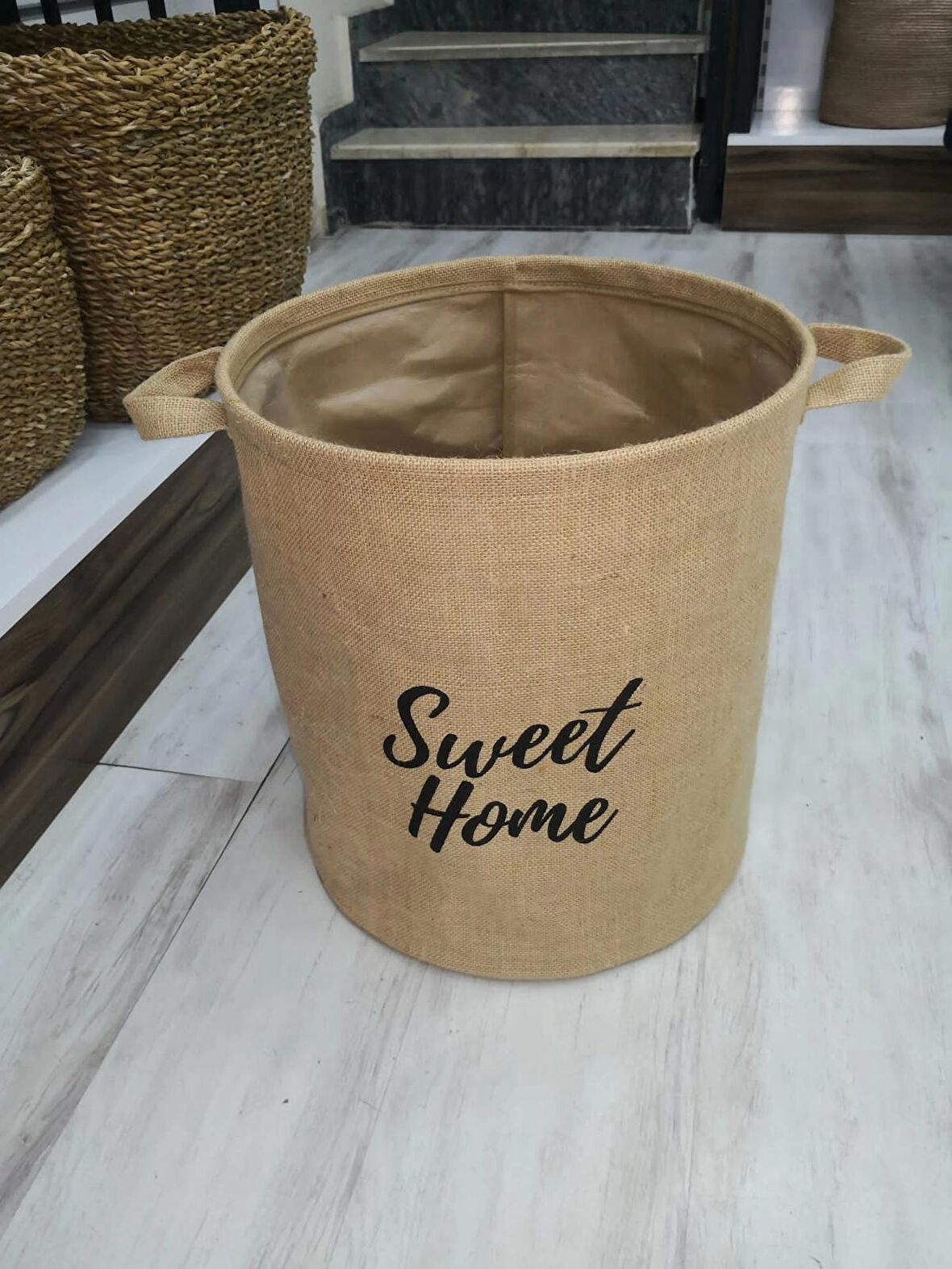 Dekoratif Kulplu Yuvarlak Sweet Home Sepet Düzenleyici 32x36cm