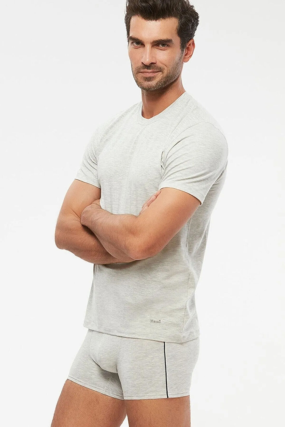 James Bisiklet Yaka 2'li Erkek T-shirt 2 Paket