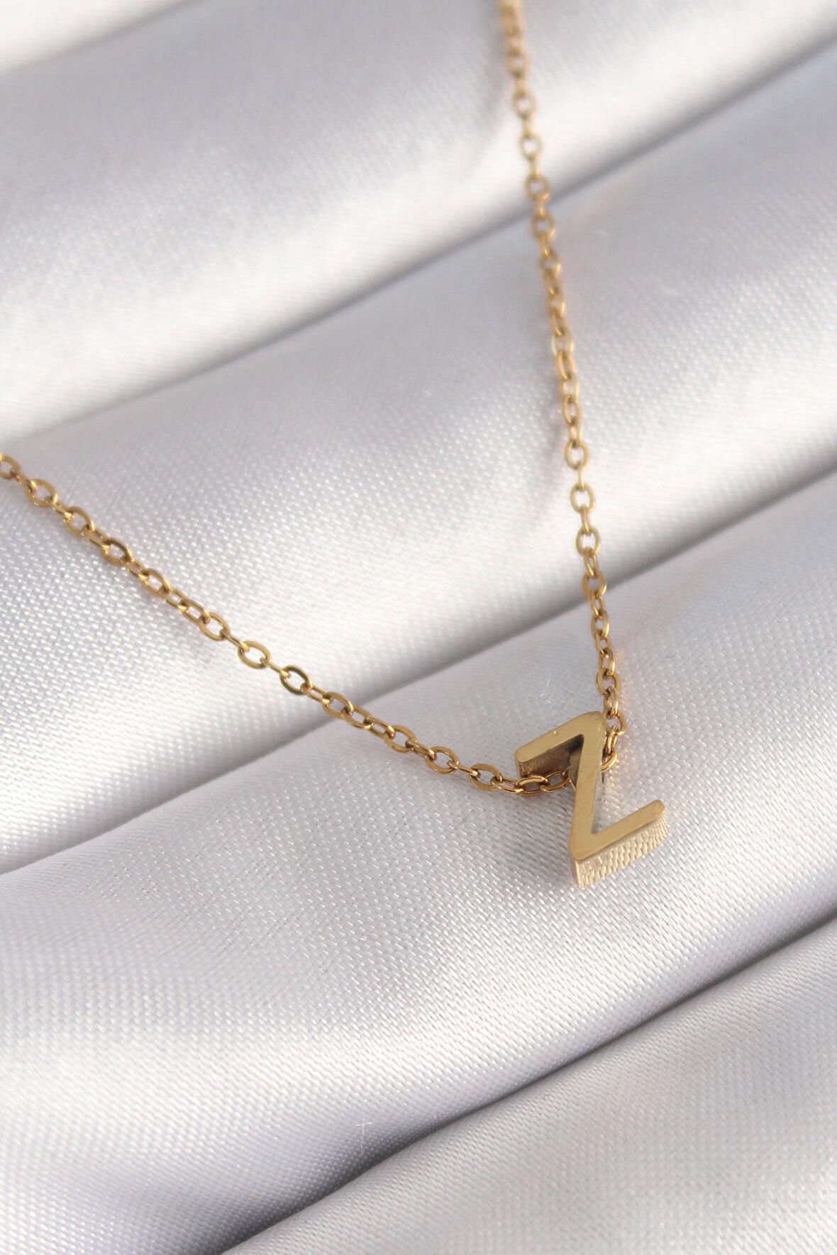 316L Çelik Gold Renk Minimal "Z" Harf Model Kadın Kolye - TJ-BKO8459