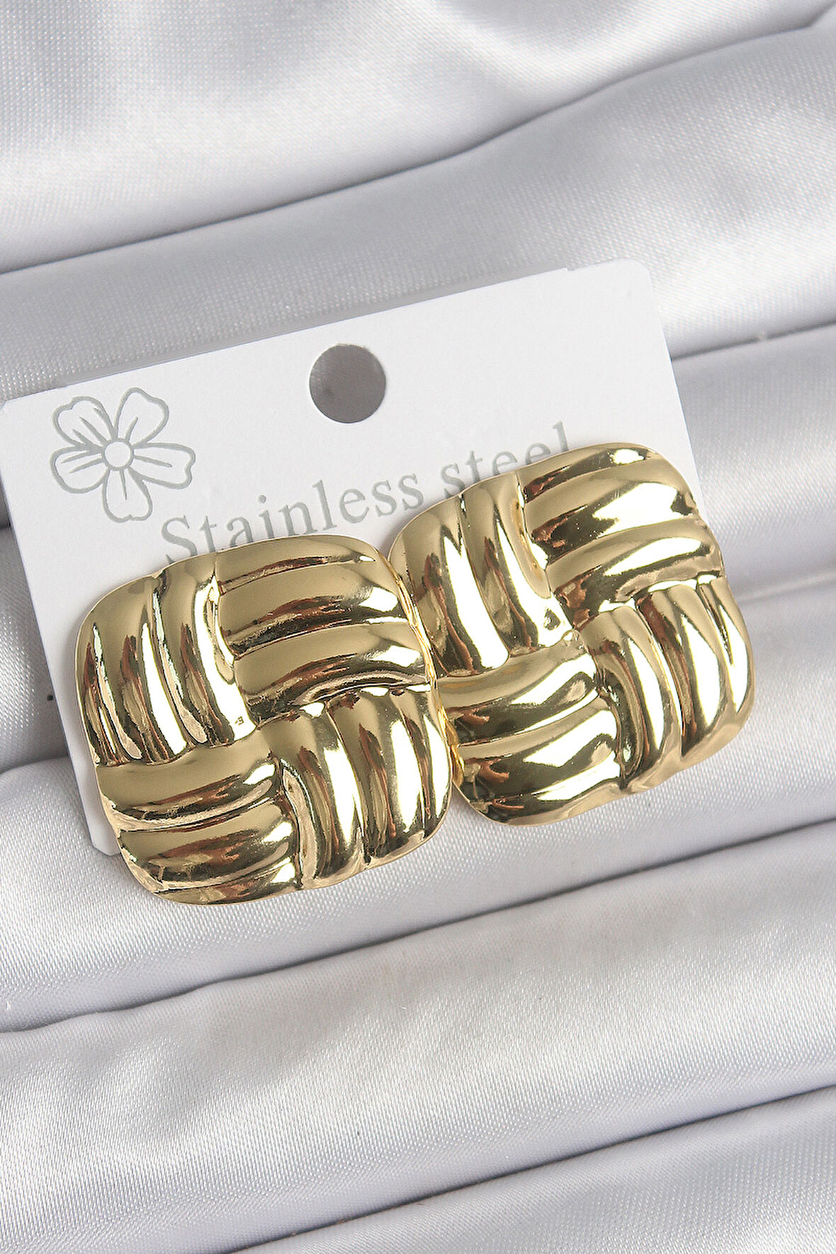 316 Çelik Gold Renk İşlemeli Kare Plaka Model Kadın Küpe - TJ-BKP10521