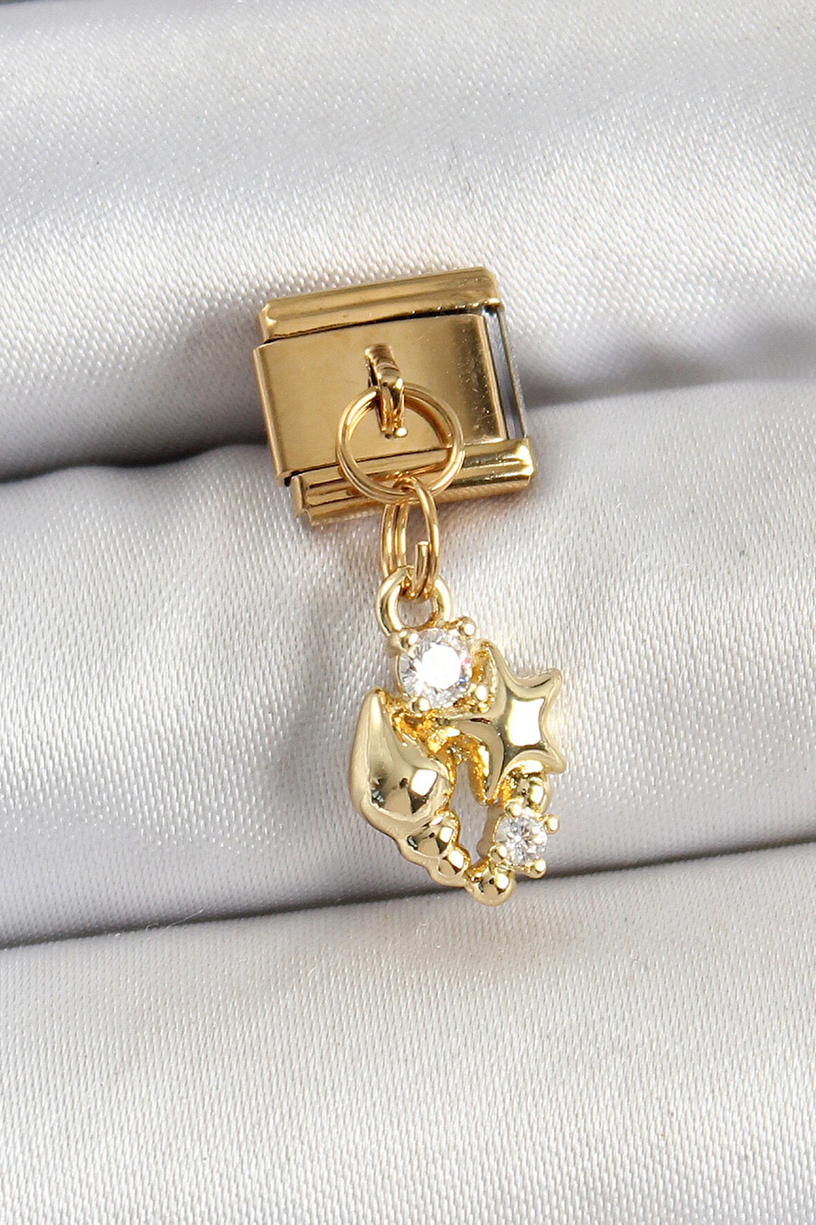 316L Çelik Sallantılı Zirkon Taşlı Deniz Kabuğu Ve Yıldız Model Gold Renk Nomination Charm - TJ-BC1436