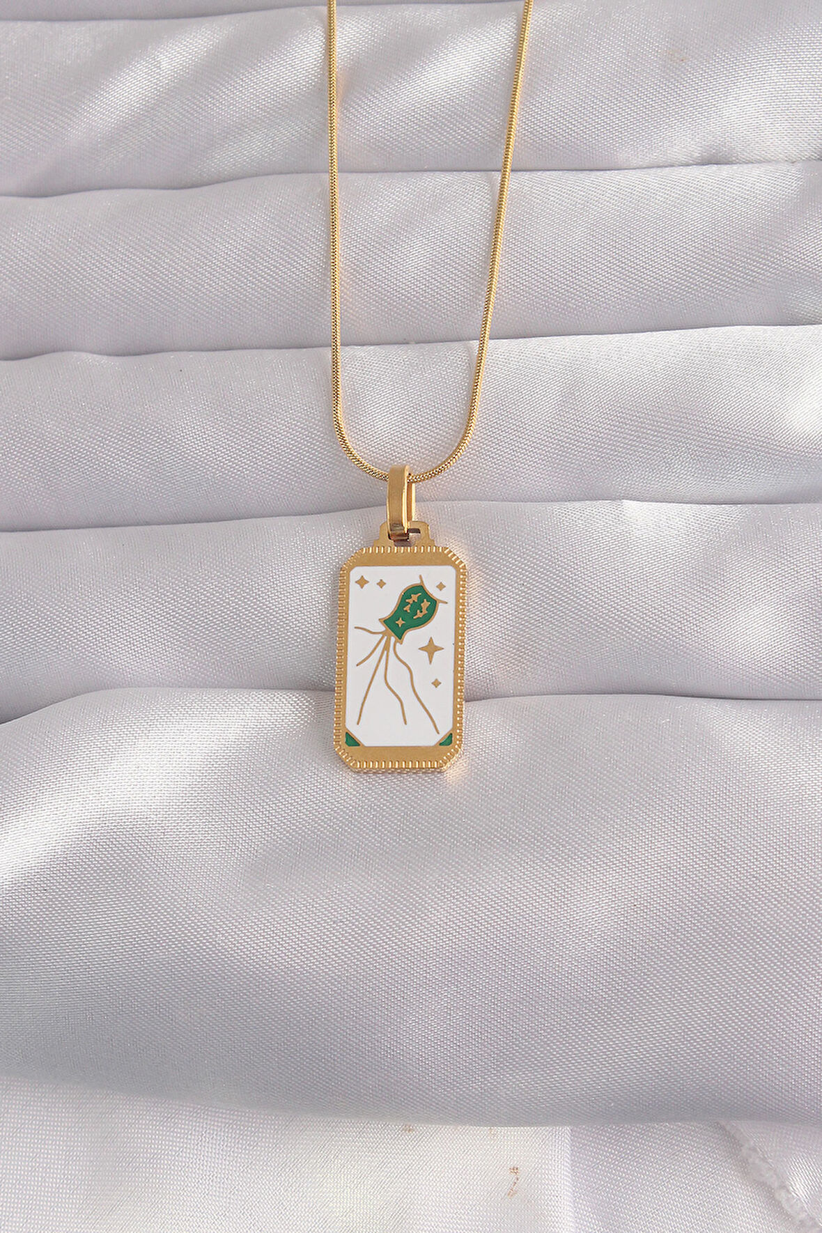 316L Çelik Gold Renk Beyaz Mineli Tarot Kolye - TJ-BKO9039
