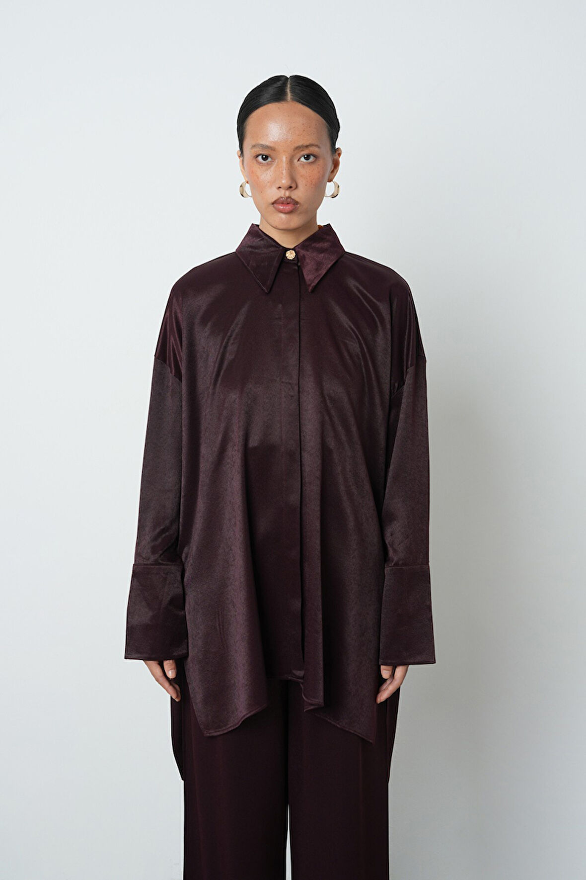 Kadın Düz Renk Oversize Uzun Tesettür Gömlek