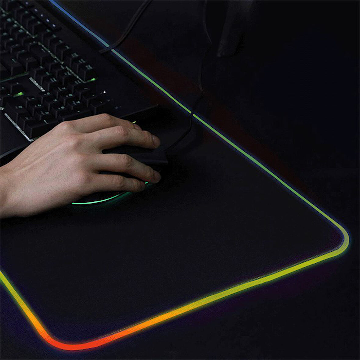 Preo GMP01XL 790x300x3mm RGB Led Aydınlatmalı 12 Farklı Mod XL Gaming Mouse Pad