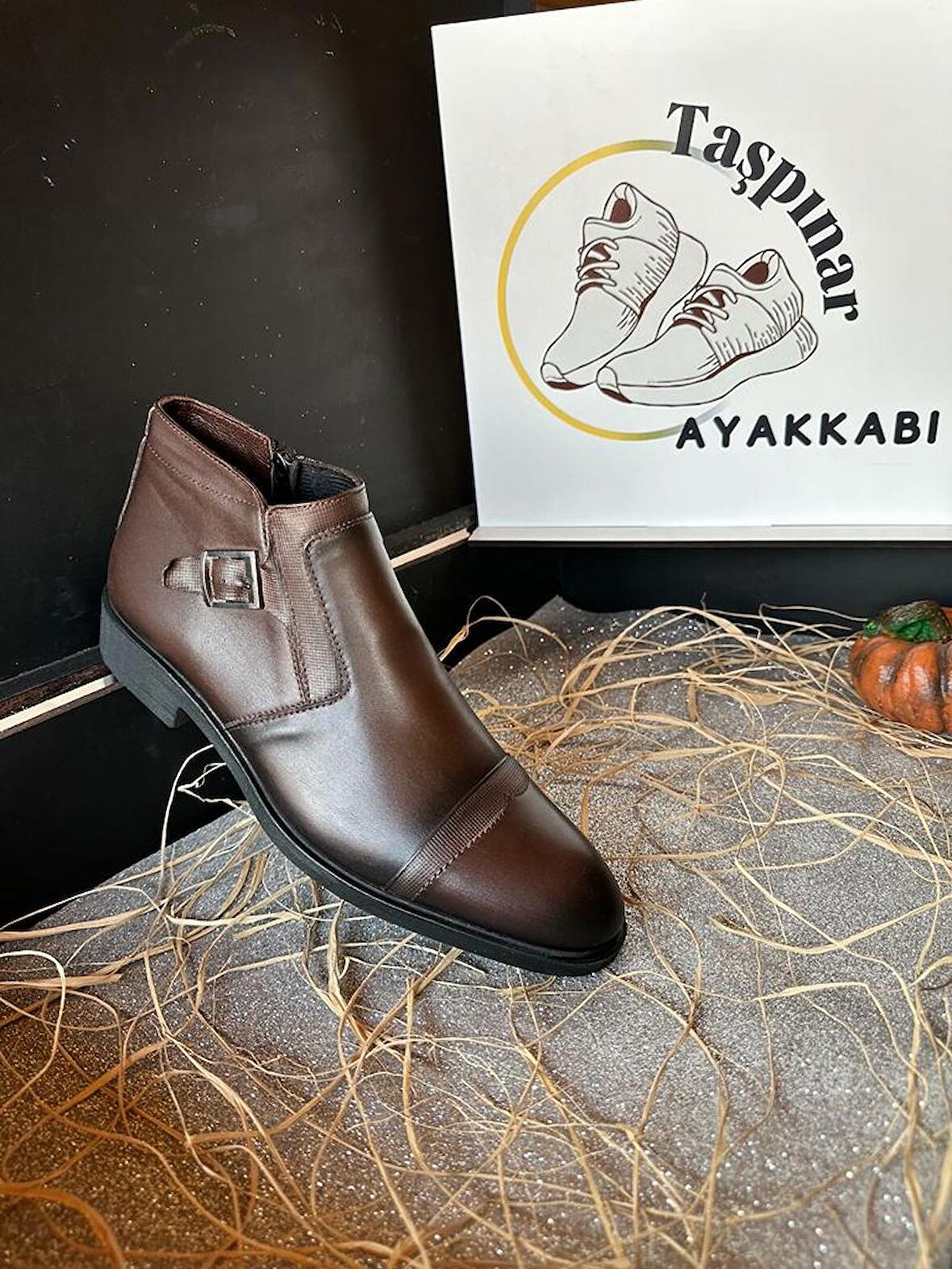 Taşpınar %100 Hakiki Deri Erkek Günlük Kışlık Kauçuk Kaymaz Taban Rahat Klasik  Bot 39-45