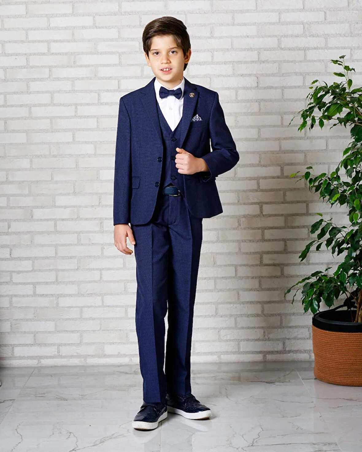 Erkek Çocuk Takım Elbise Lacivert Ceket-Yelek-Gömlek-Pantolon -Papyon 3-14 Yaş