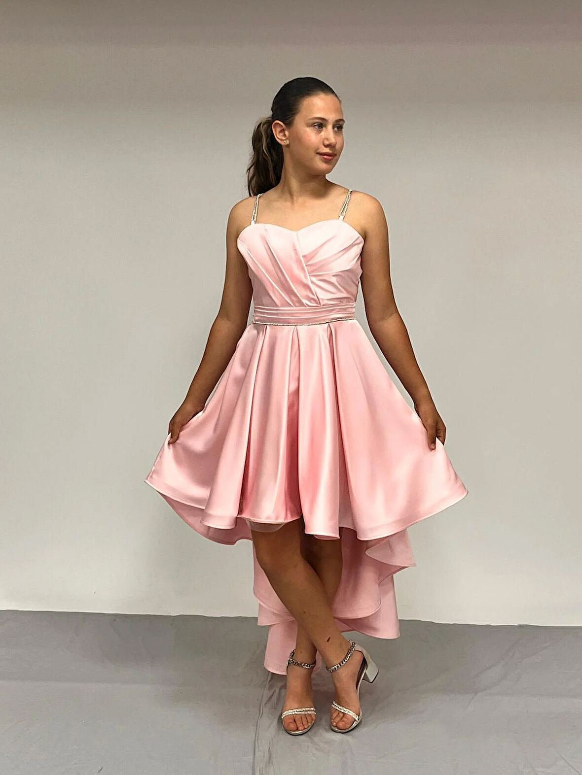 Kız Çocuk Abiye Pembe Taş Kordon Askılı Kalp Yaka  Mat Saten Kuyruklu Abiye Elbise 10-15 Yaş