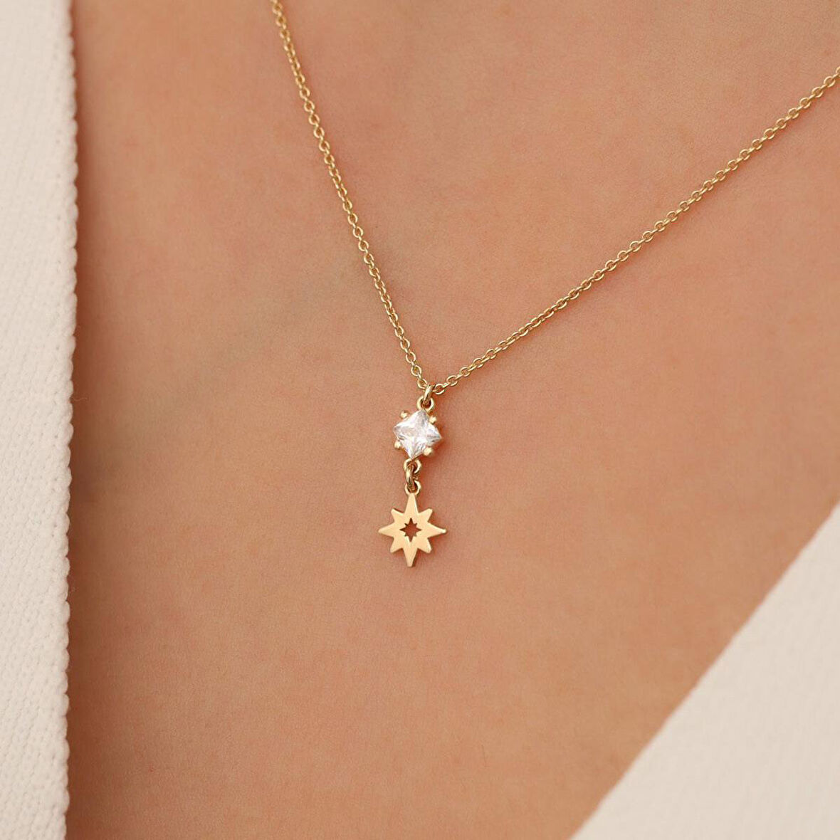 14 Ayar Altın Orion Yıldız Kolye