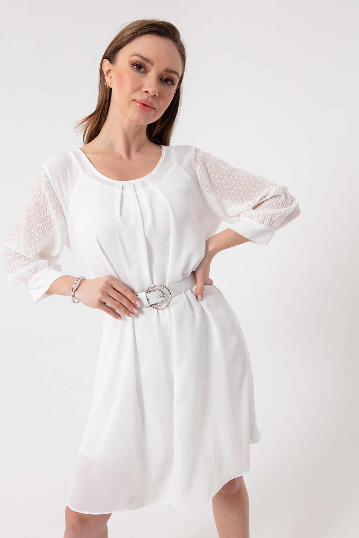 Kadın Beyaz Kemerli Mini Elbise