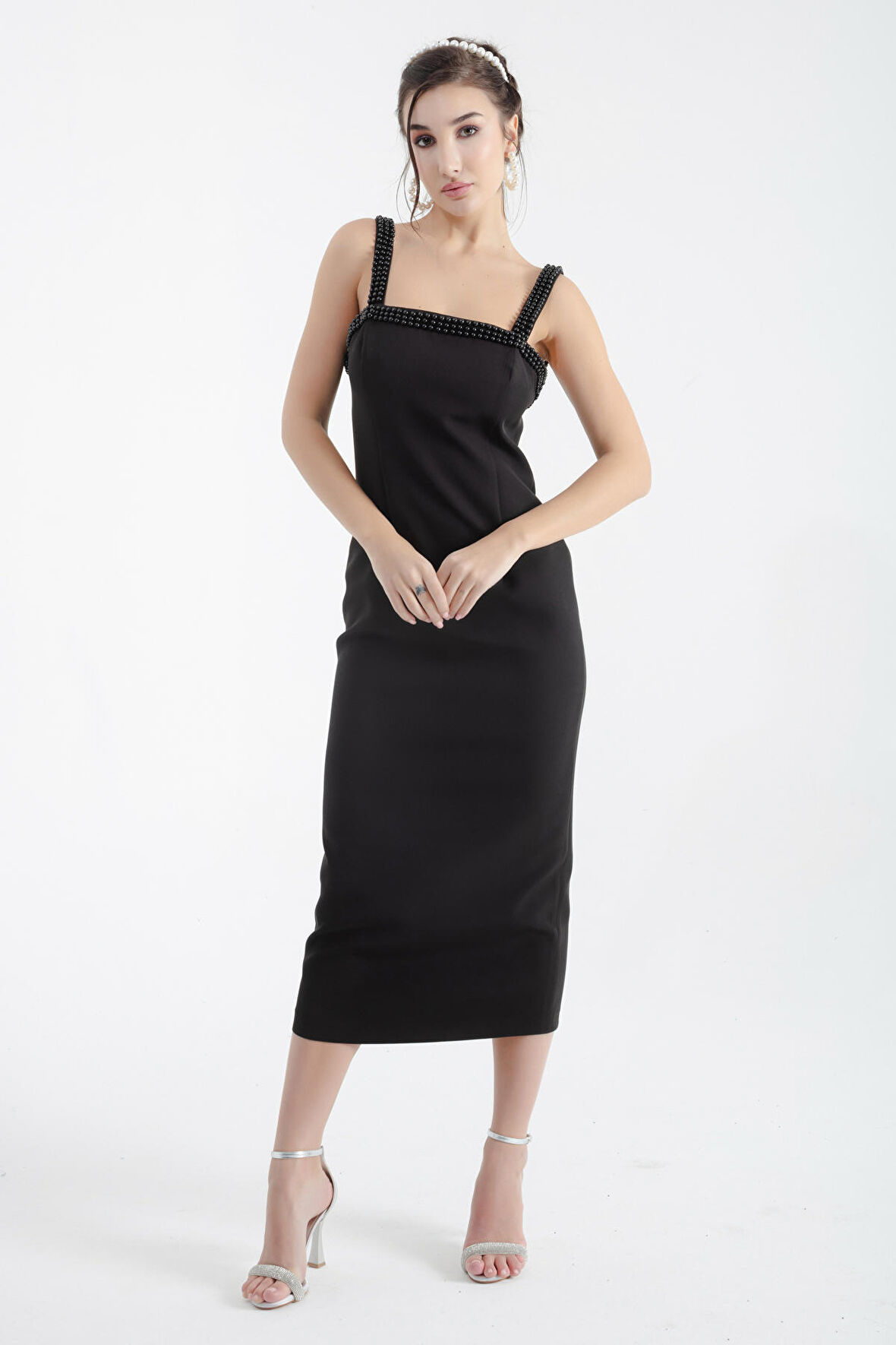 Kadın Siyah İncili Midi Abiye Elbise