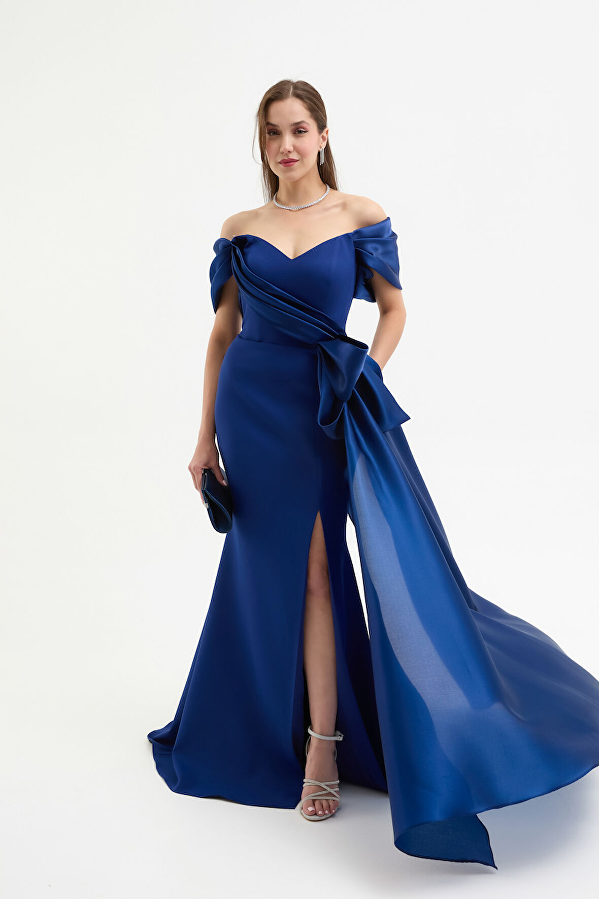 Kadın Lacivert Kayık Yaka Kuyruklu Uzun Abiye Elbise
