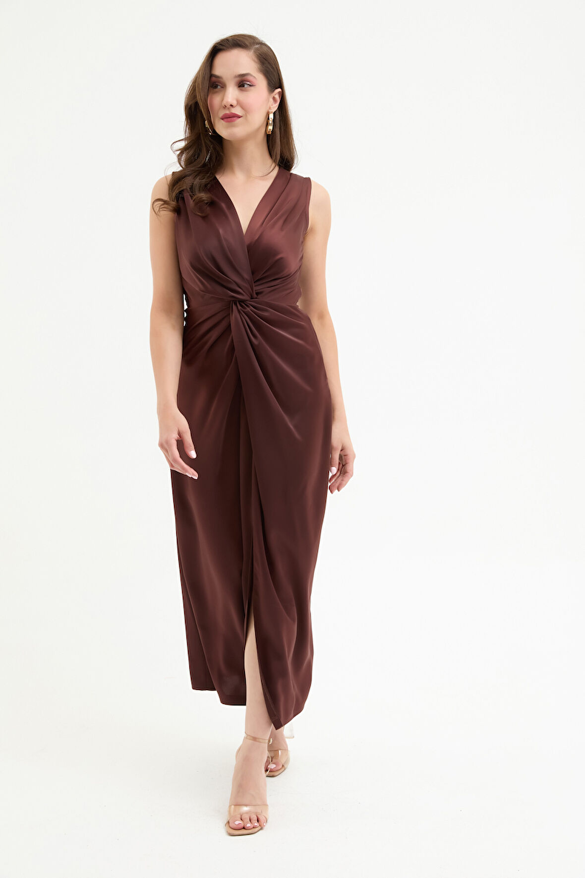 Kadın Kahverengi Düğüm Detaylı Midi Saten Elbise