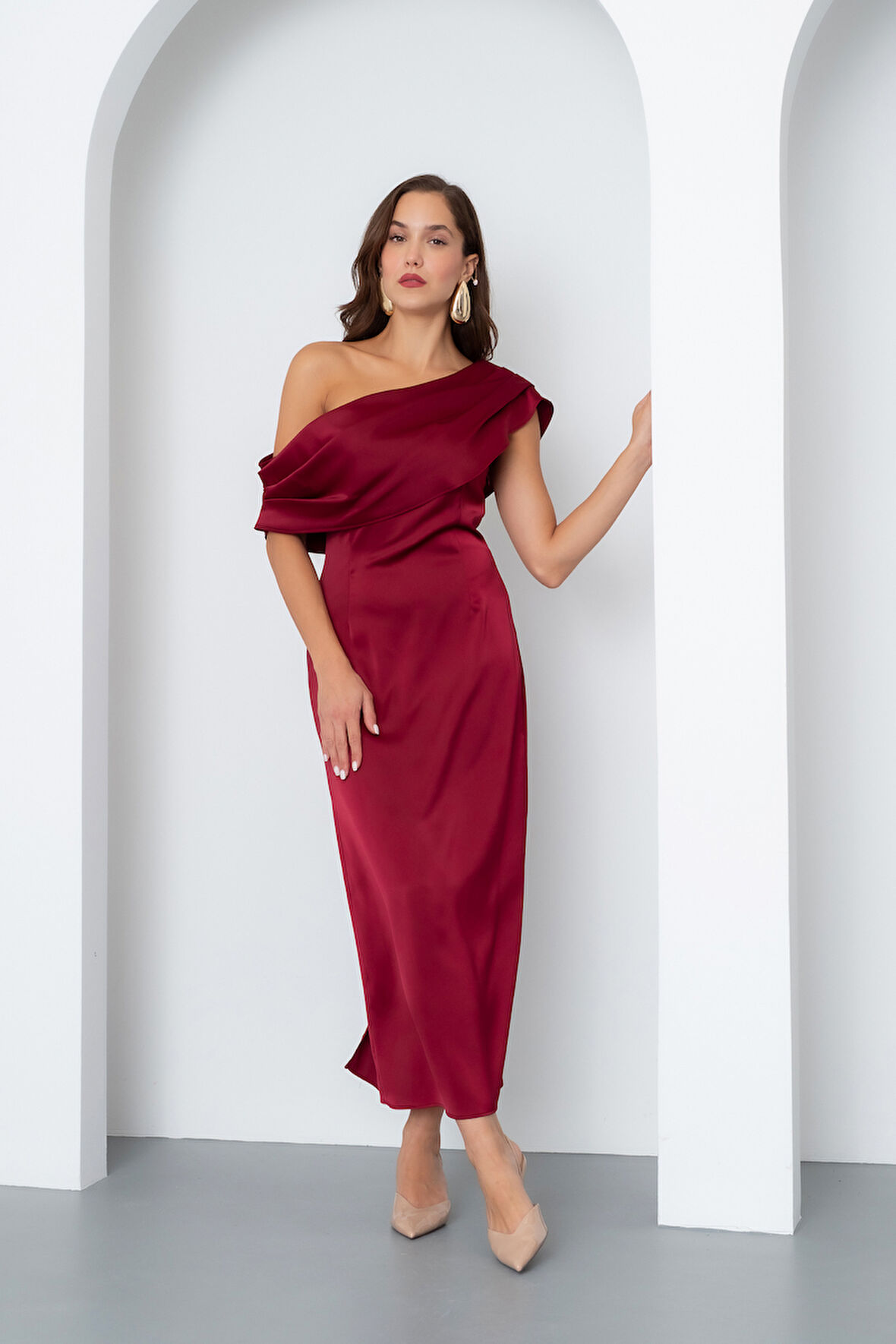 Kadın Bordo Degaje Yaka Saten Elbise