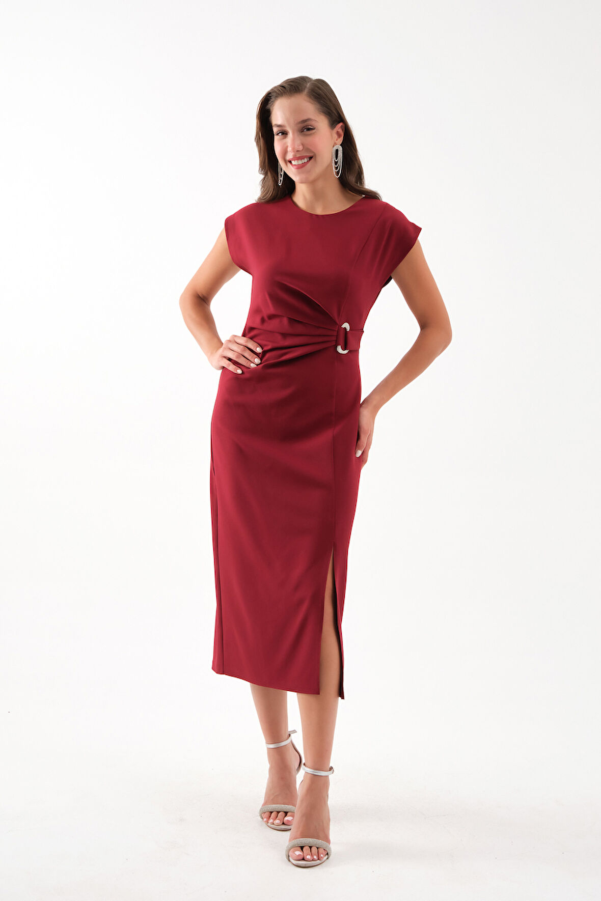 Kadın Bordo Bisiklet Yaka Aksesuar Detay Midi Elbise