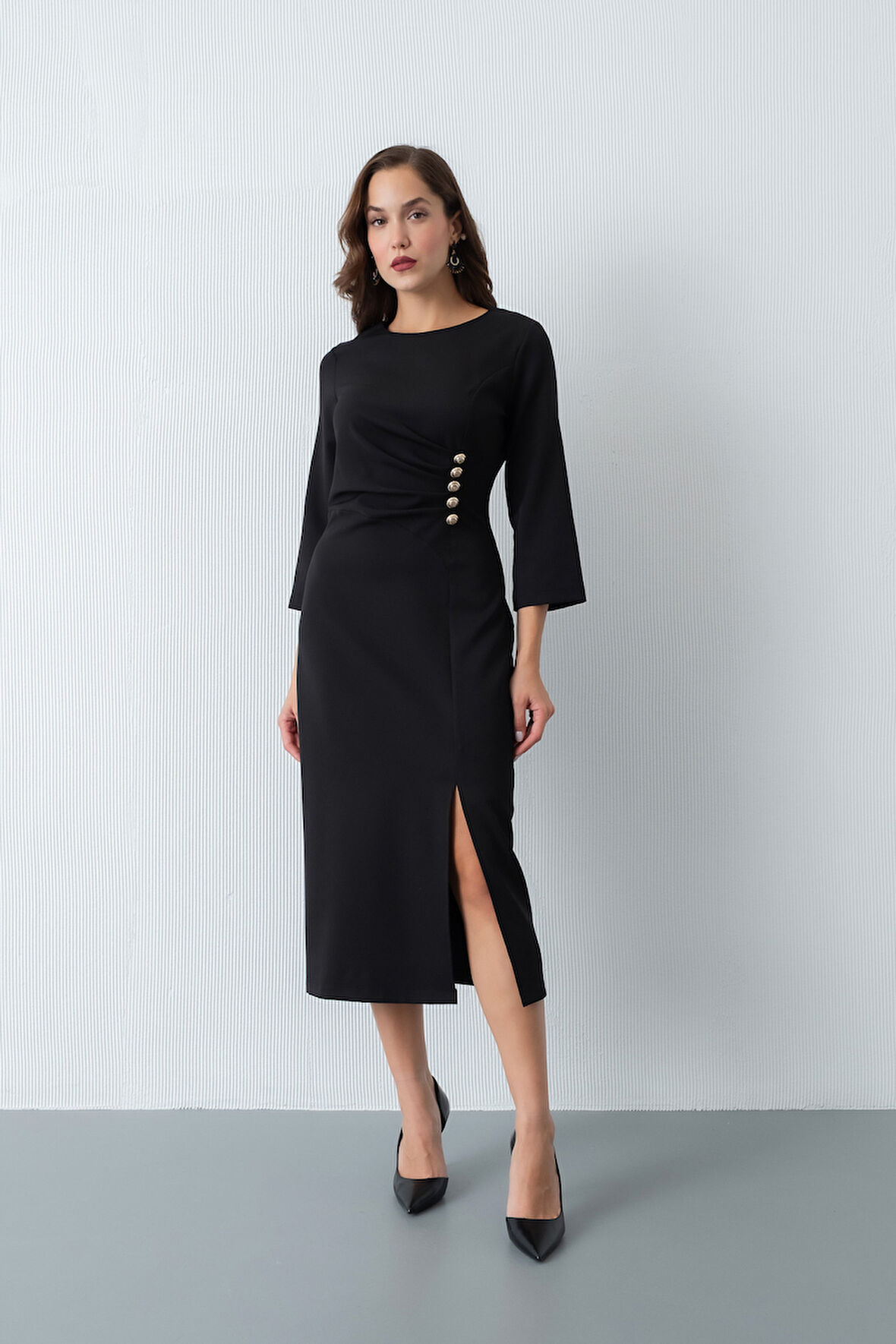 Kadın Siyah Düğme Detay Midi Davet Elbisesi