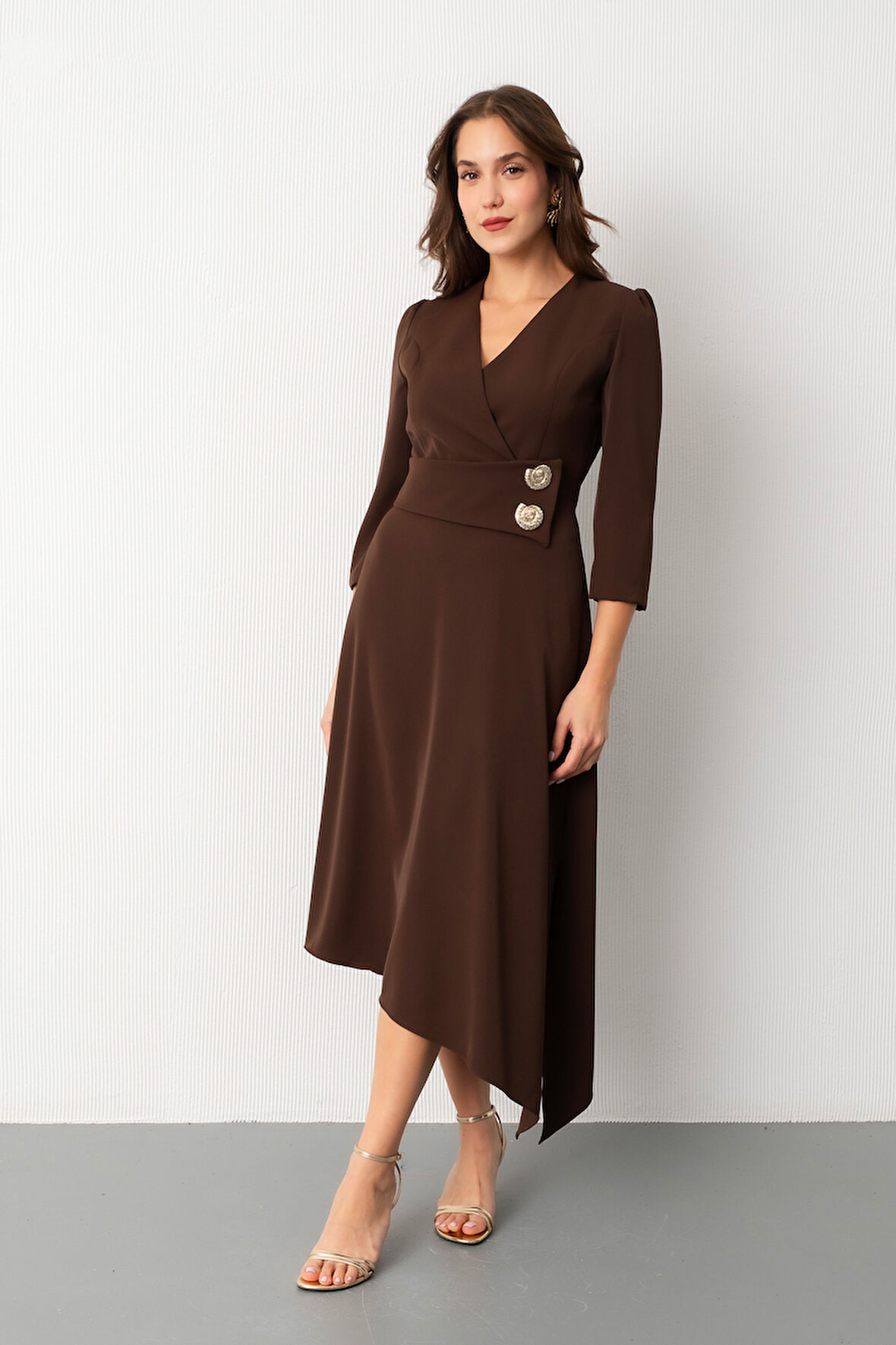 Kadın Kahverengi Kemer Detay Saten Davet Elbisesi