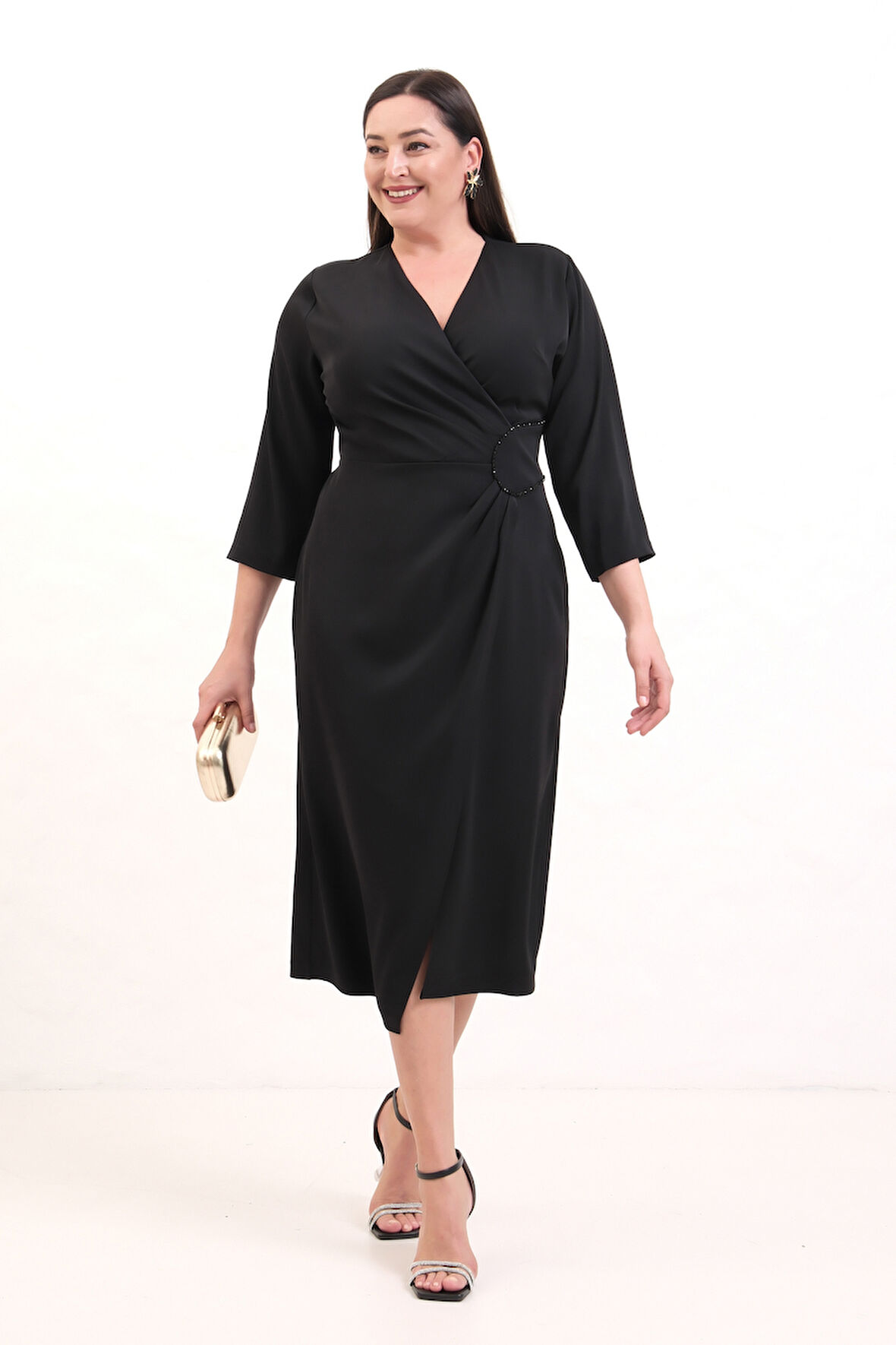 Kadın Siyah Kruvaze Yaka Boncuk İşlemeli Büyük Beden Midi Elbise