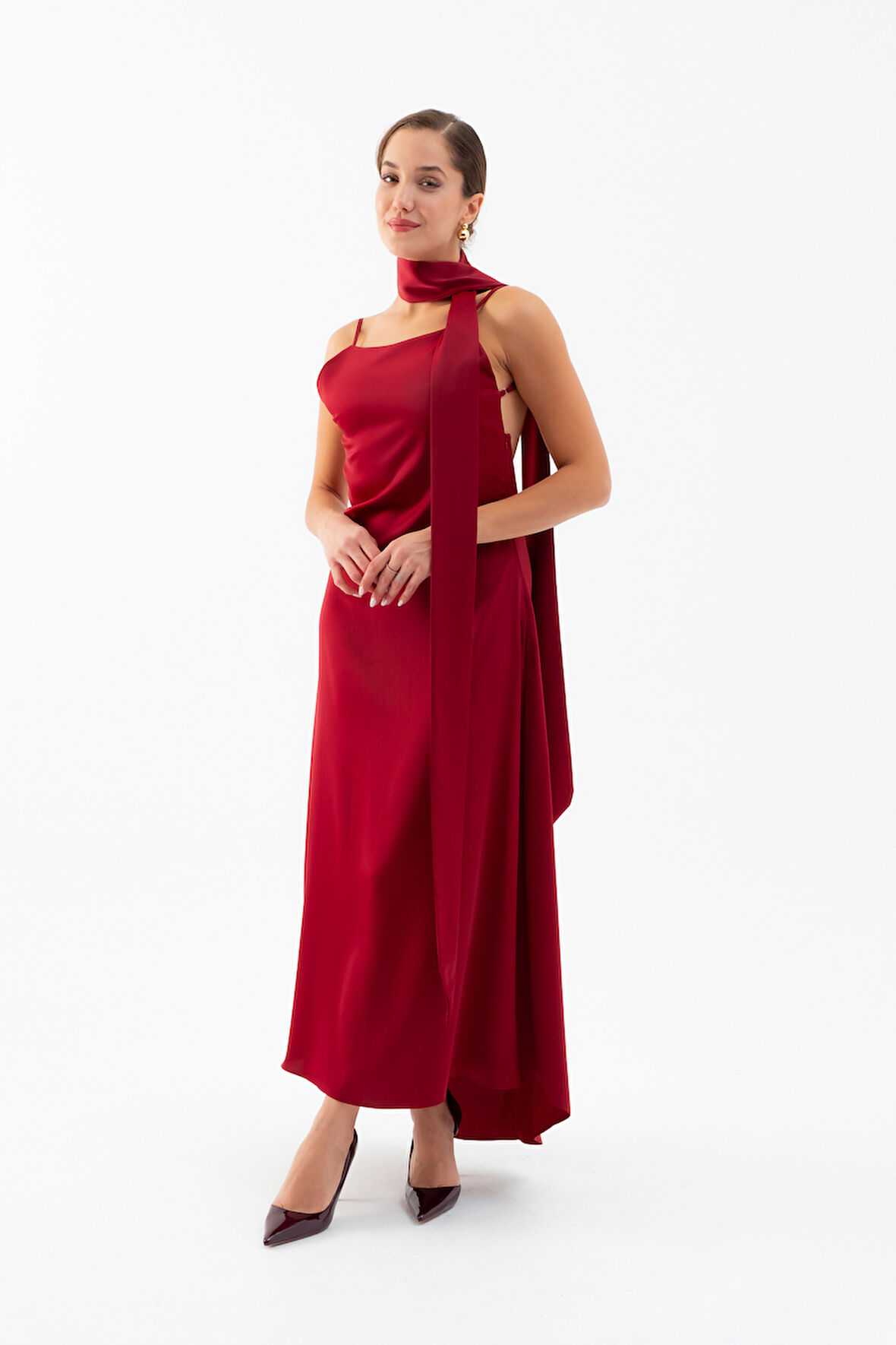 Kadın Bordo Fularlı Maxi Saten Elbise
