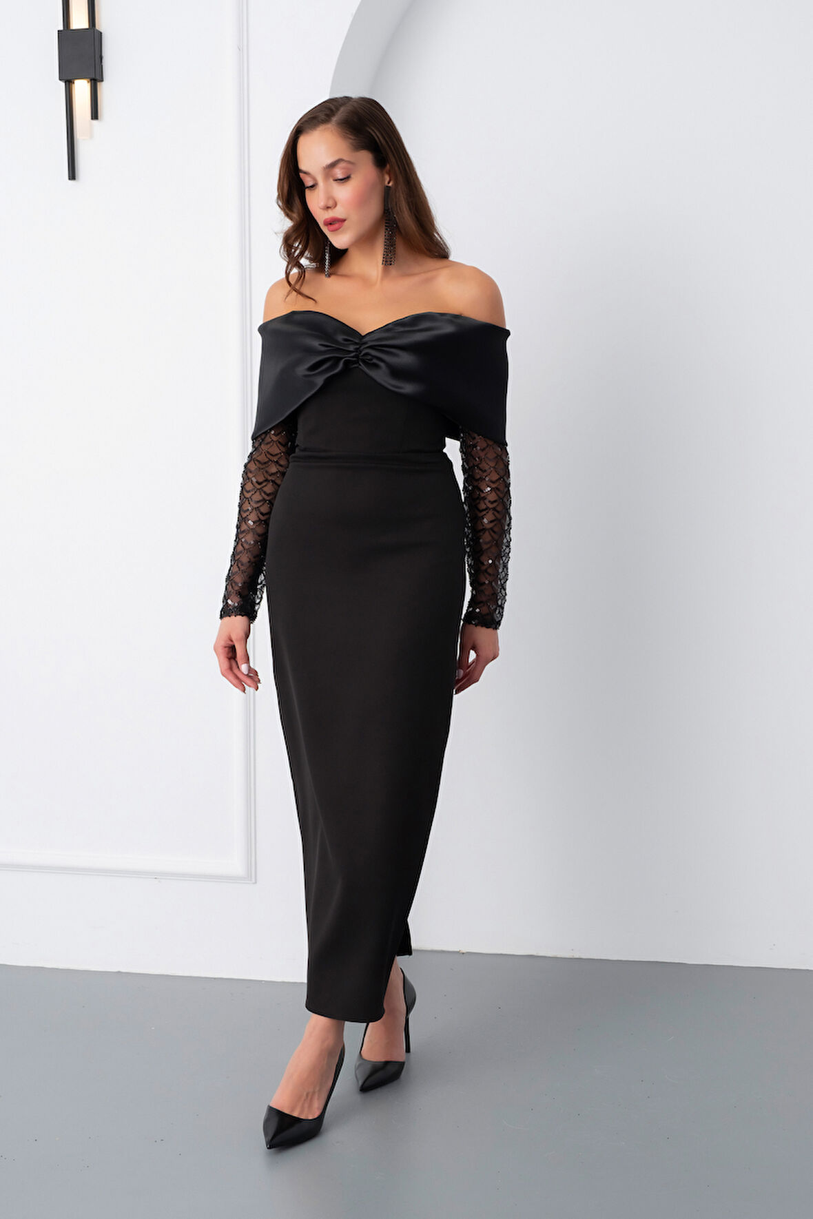 Kadın Siyah Kol Detaylı Fiyonklu Söz Nişan Nikah Abiye Elbise