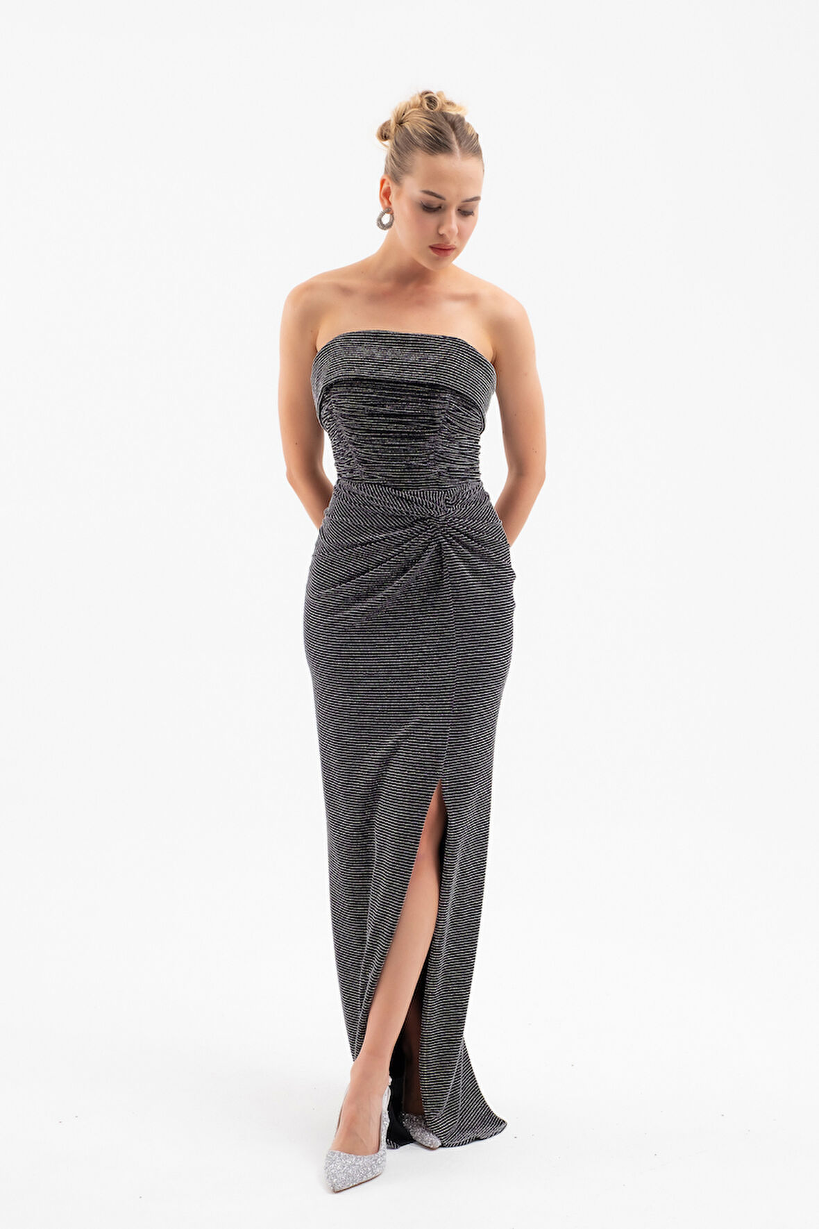 Kadın Gri Straplez Yaka Düğüm Detay Uzun Abiye Elbise