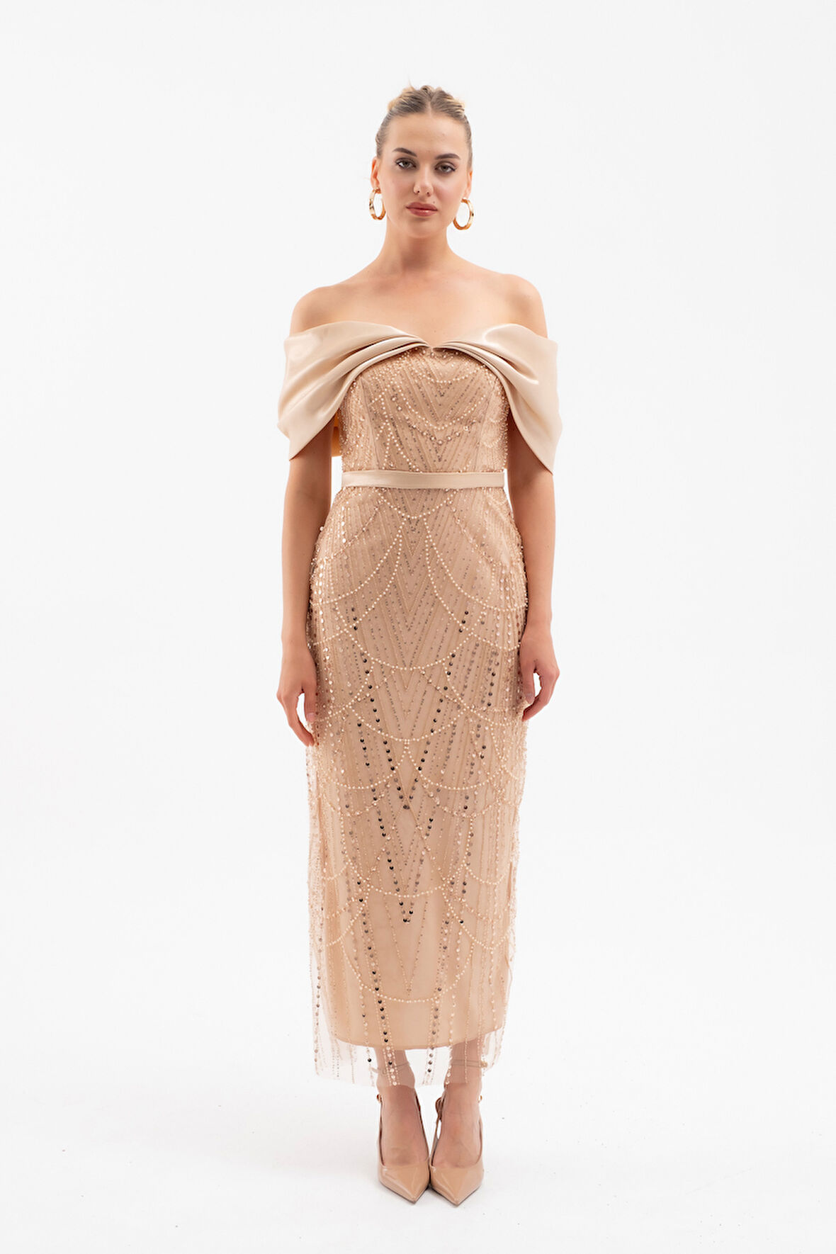 Kadın Bej Kayık Yaka Midi Boncuklu Abiye Elbise