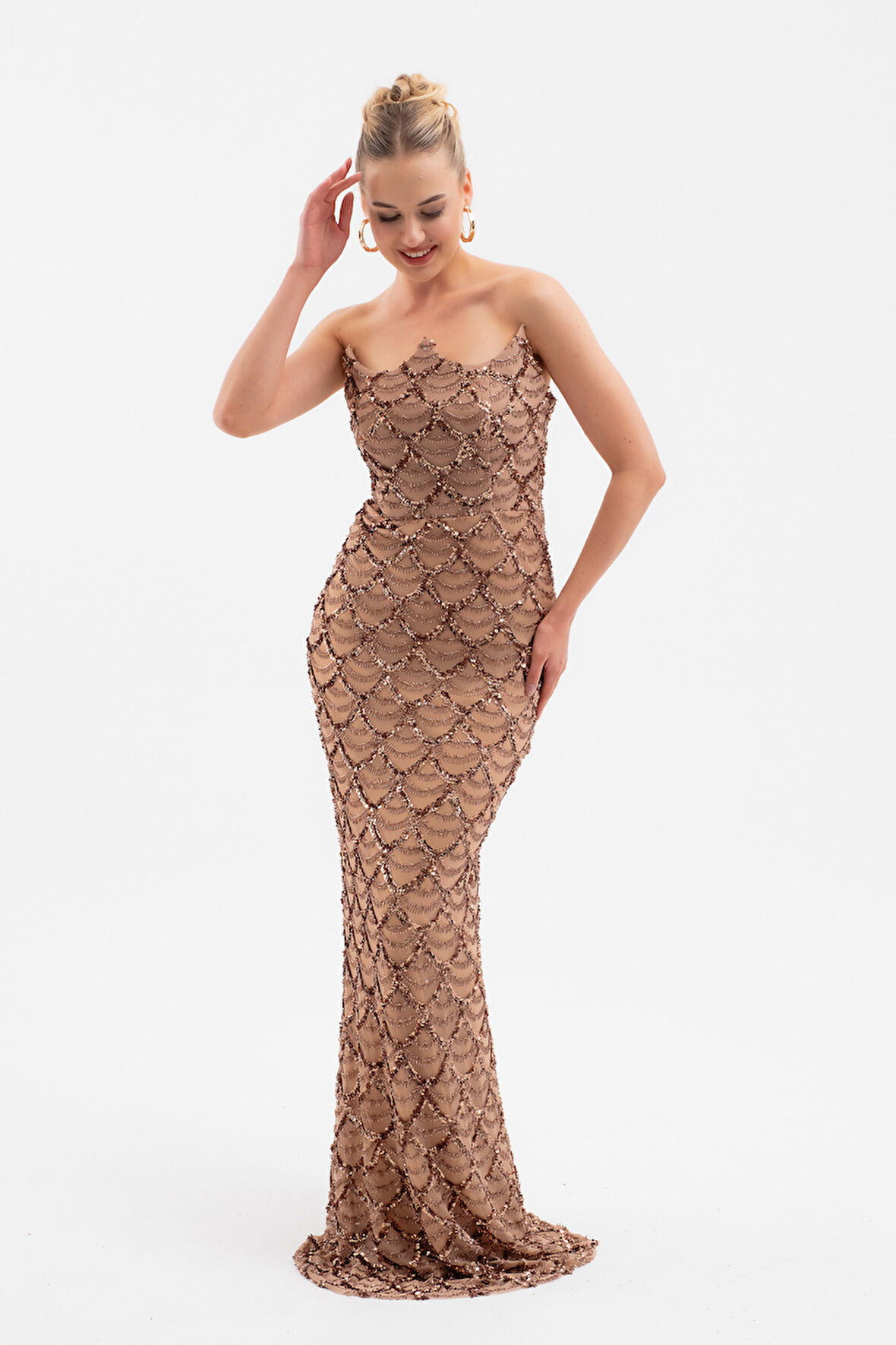 Kadın Kahverengi Straplez Boncuk İşlemeli Uzun Abiye Elbise