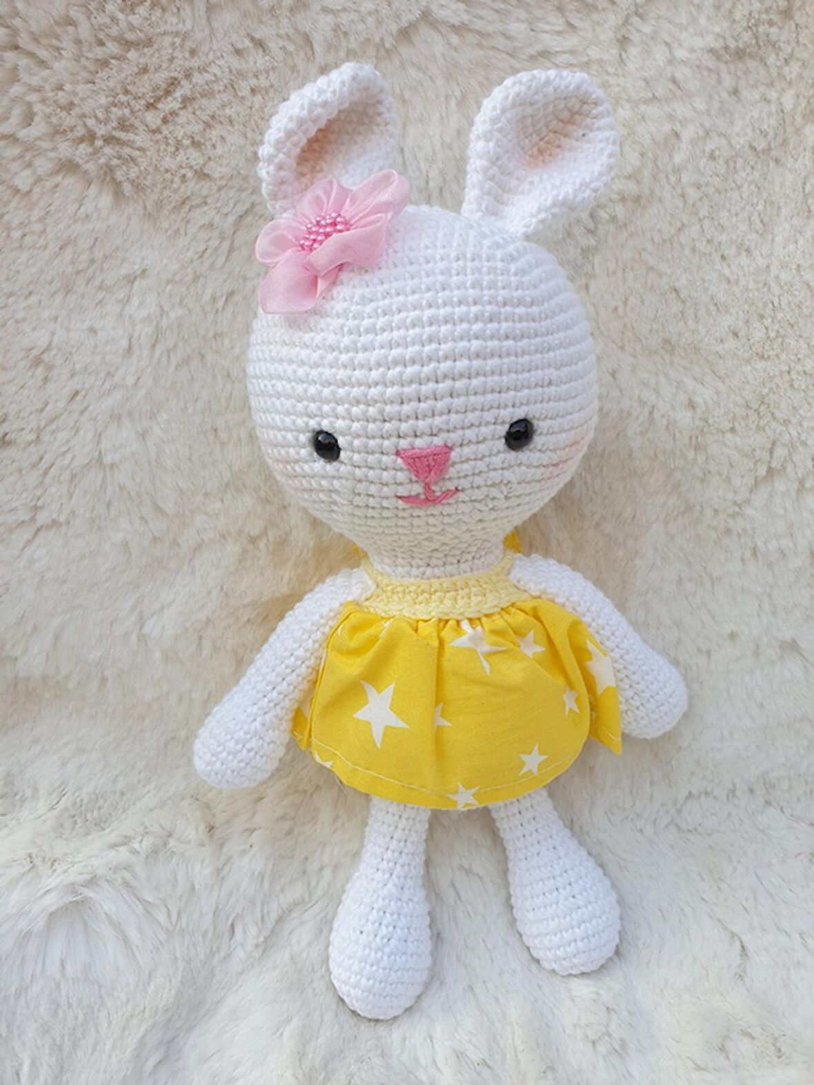 Amigurumi Beyaz Tavşan