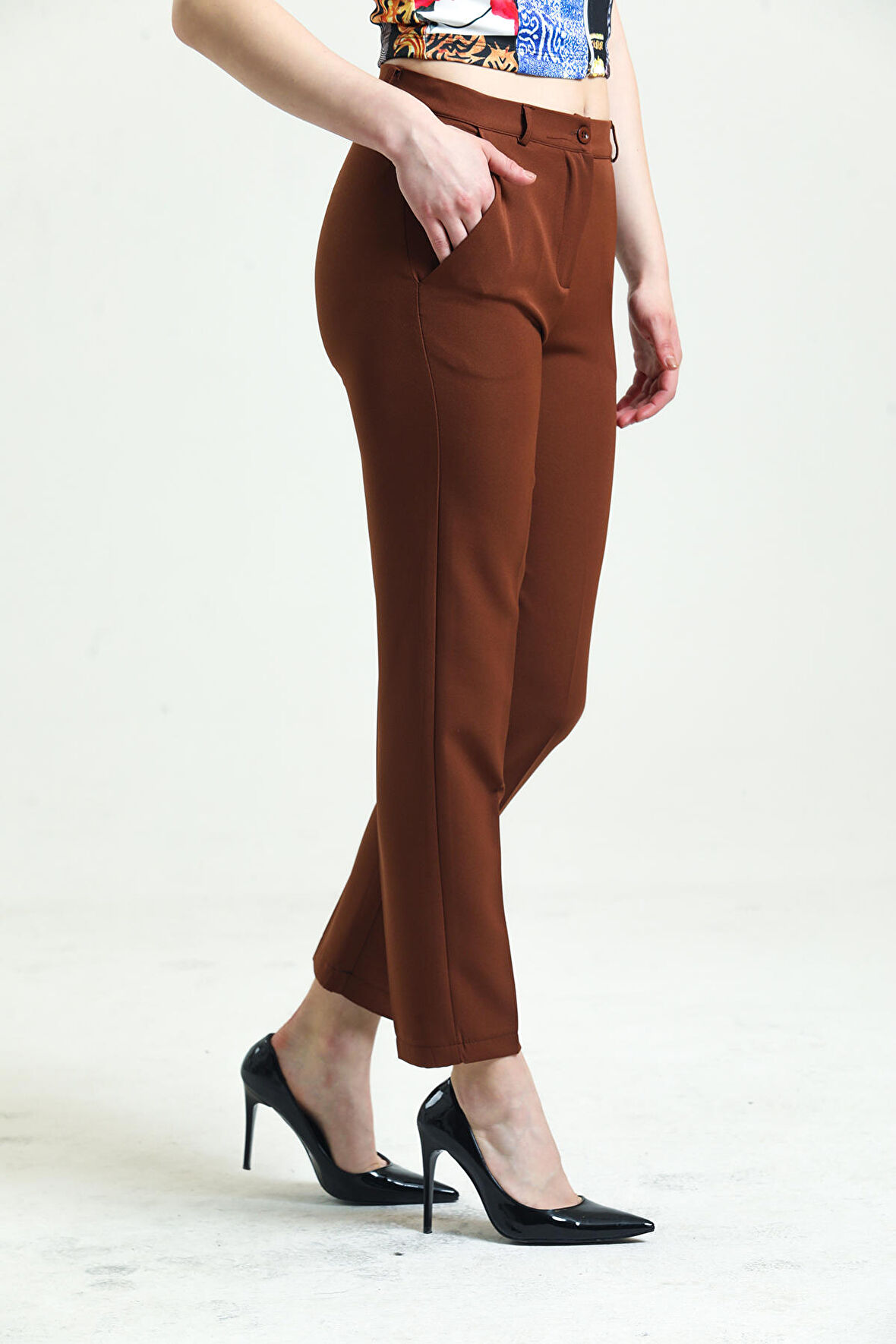 Pantolon - Bilekte Atlas Kumas Pantolon | Pnt19003 Kahve