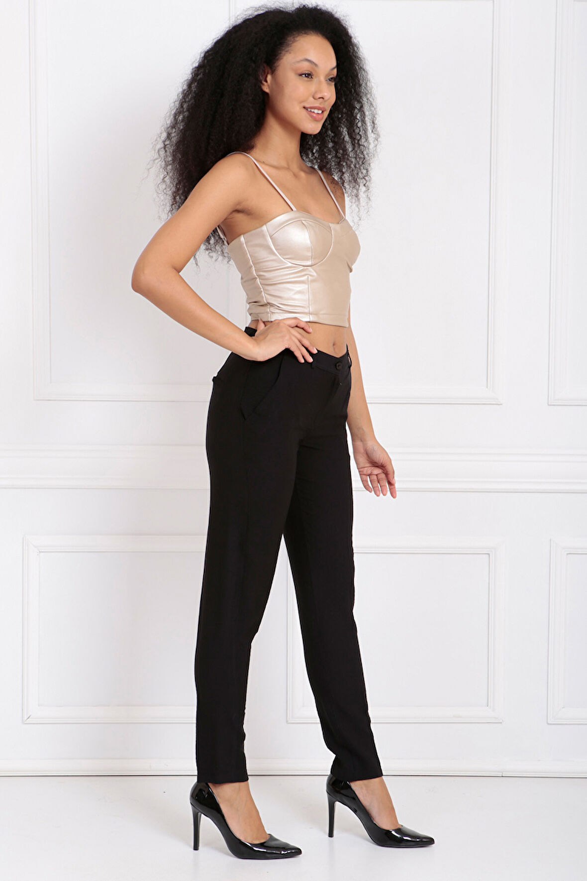 Beli Köprülü Süs Dikişli Pantolon | PNT32689 Siyah