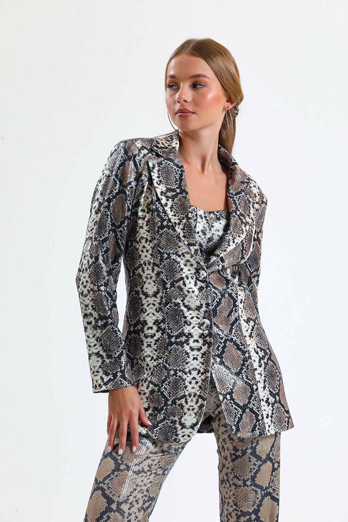 İci Astarlı Leopar Desenli Abiye Pul payet Ceket | CKT34264 BEJ SİYAH YILAN DES.