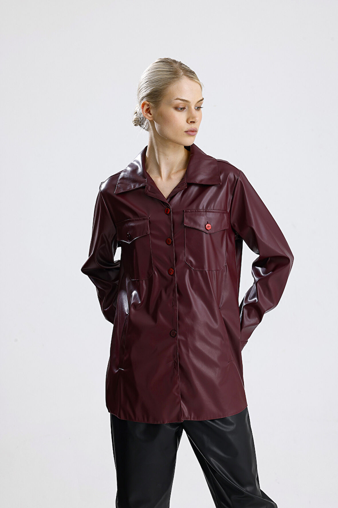 Önü Cepli Düğmeli U Kol Deri Gömlek GML33163 Bordo