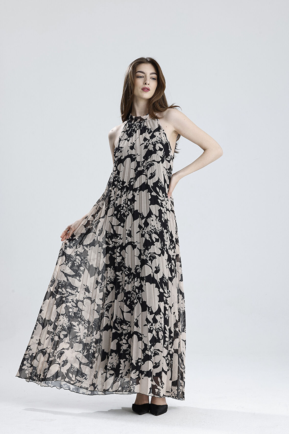 Astarlı Piliseli Uzun Abiye Desenli  Şifon Elbise | ELB35127SF Siyah-Bej