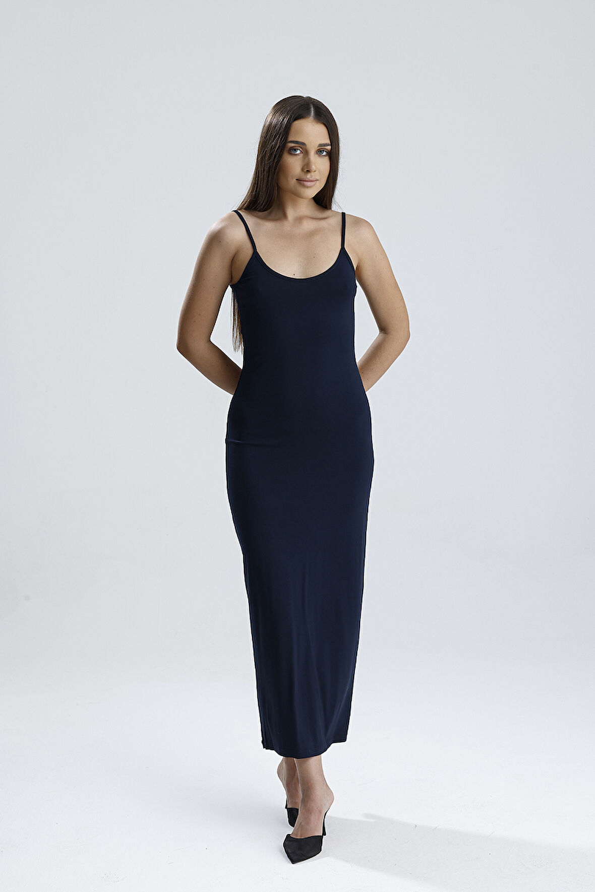 Yırtmaçlı Askılı Likralı Viskon Elbise | ELB35782 Lacivert