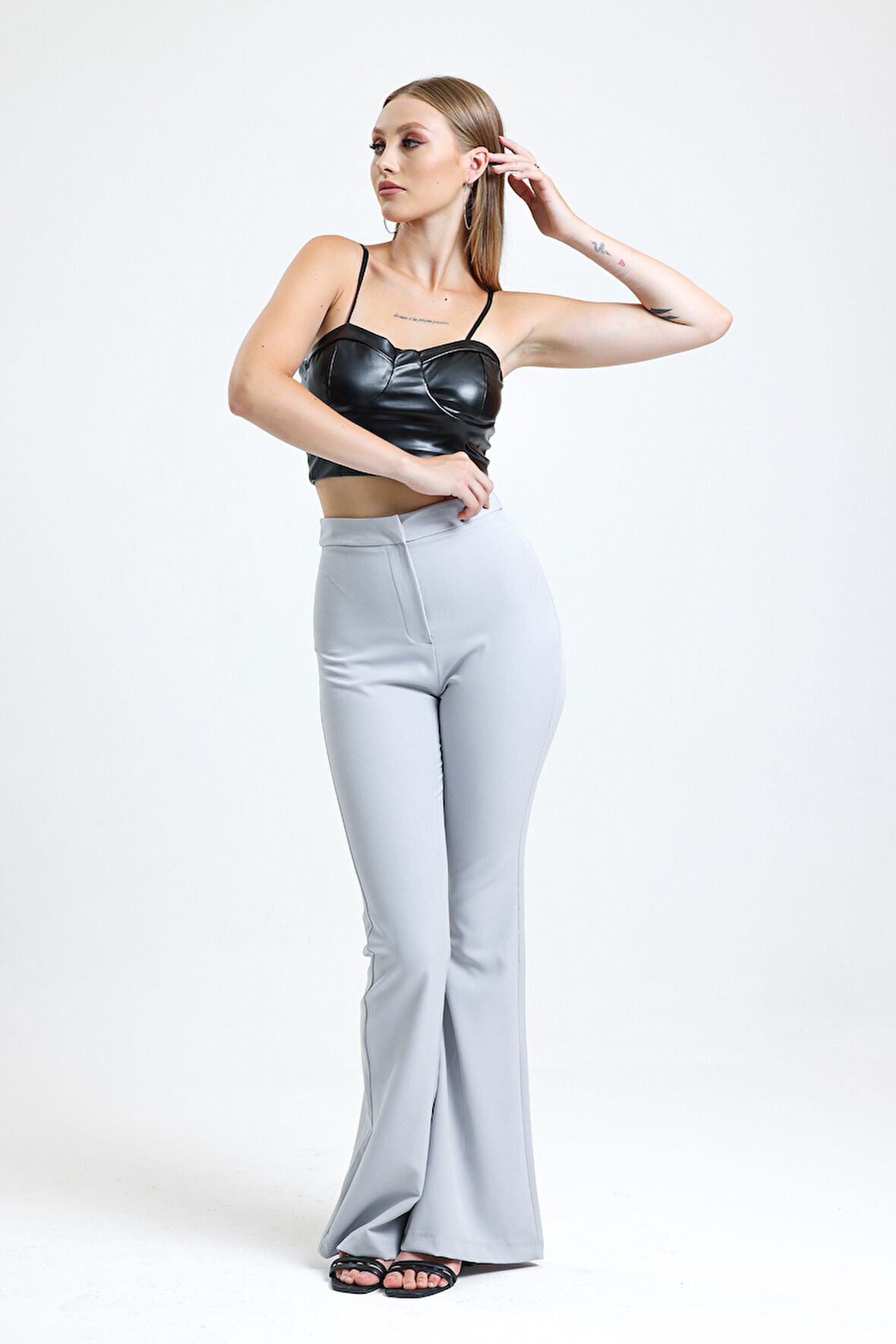 İspanyol Paça Fermuarlı  Cepli Hürrem Pantolon | Pnt35010 Grı