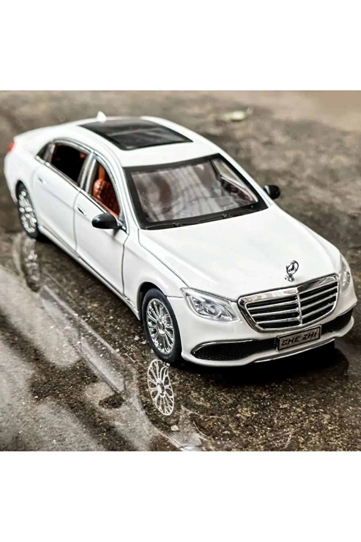 Mercedes-Benz Araba Mercedes E300L Araba 1:24 Diecast Metal Model Koleksiyon Araba Sesli Işıklı 21Cm