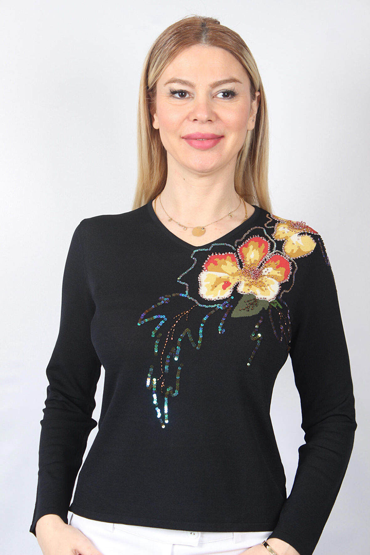 SUDE KADIN SWAROVSKİ TAŞ BONCUK İŞLEMELİ EL İŞİ İTHAL TRİKO 7152