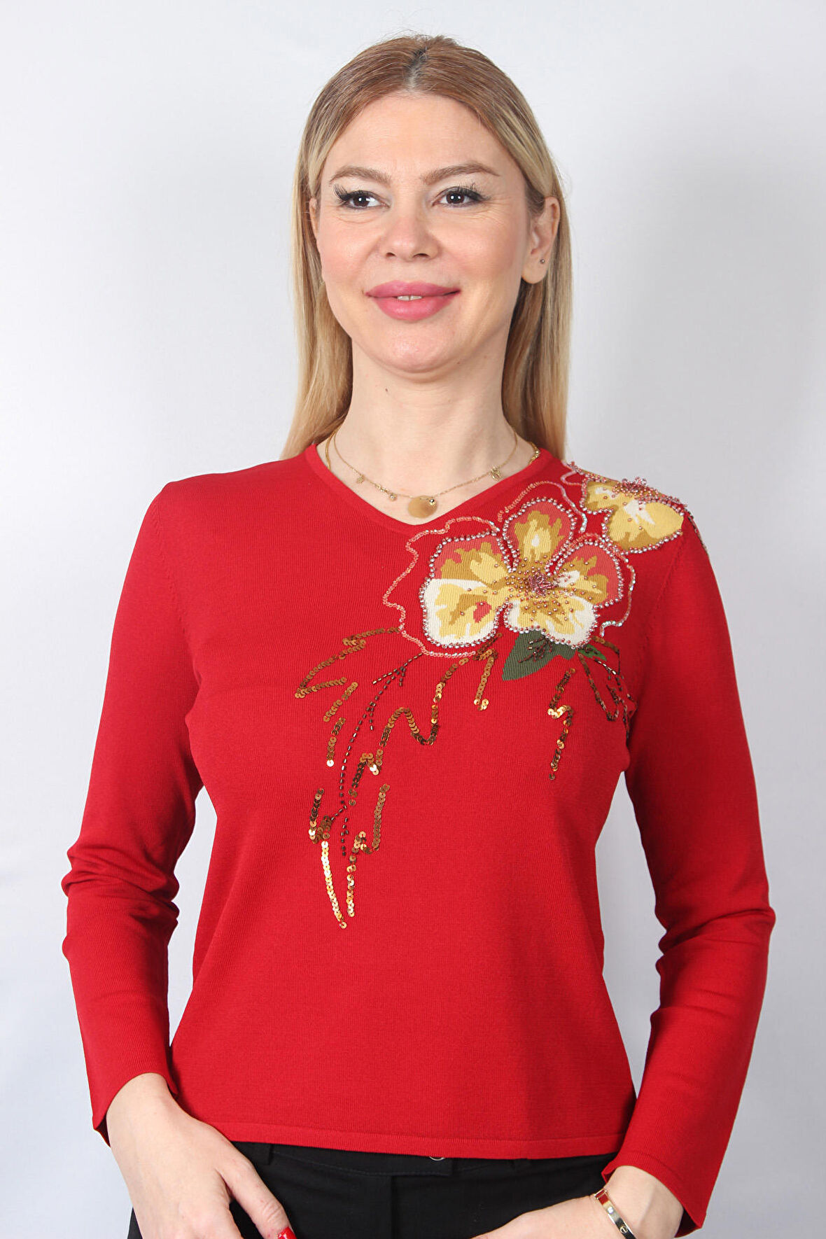 SUDE KADIN SWAROVSKİ TAŞ BONCUK İŞLEMELİ EL İŞİ İTHAL TRİKO 7152