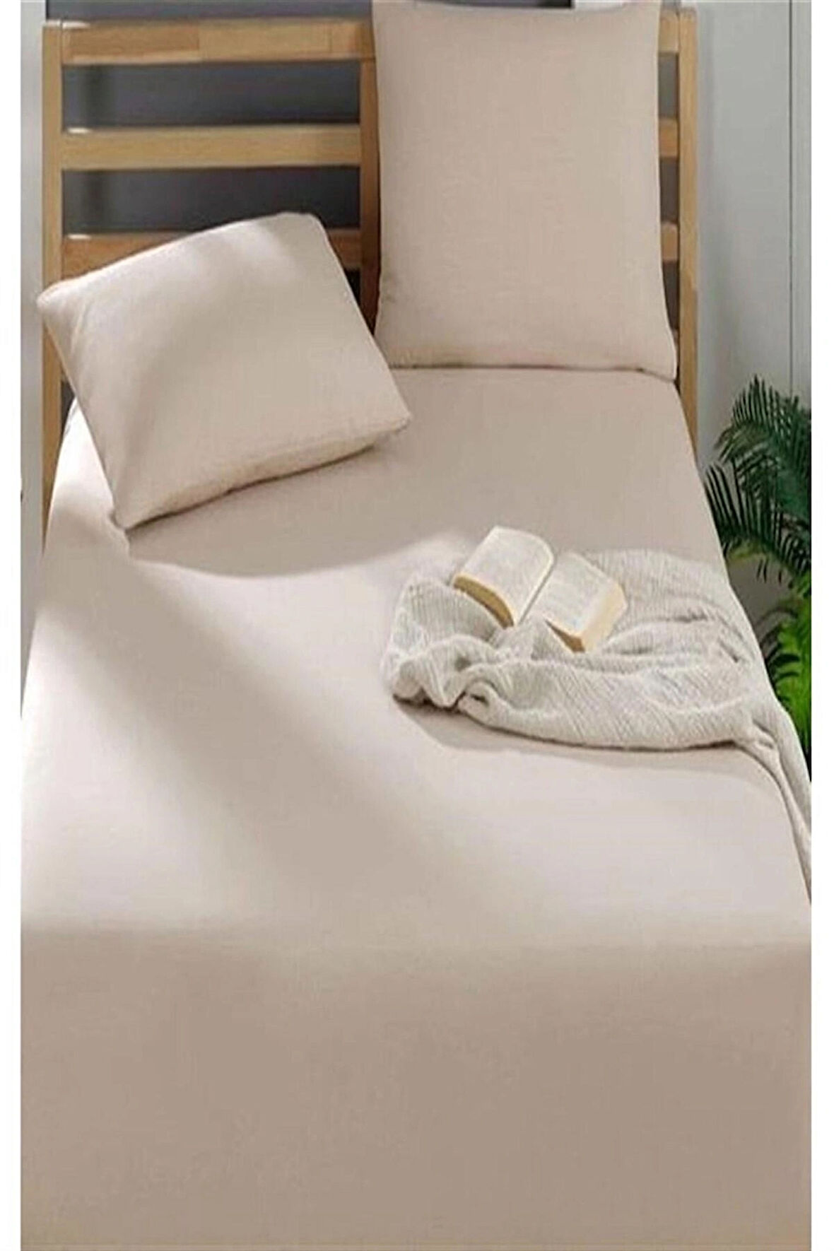 MORE  HOME ÇİFT KİŞİLİK LASTİKLİ ÇARŞAF SETİ + 2 YASTIK KILIFI 180x200 Bej