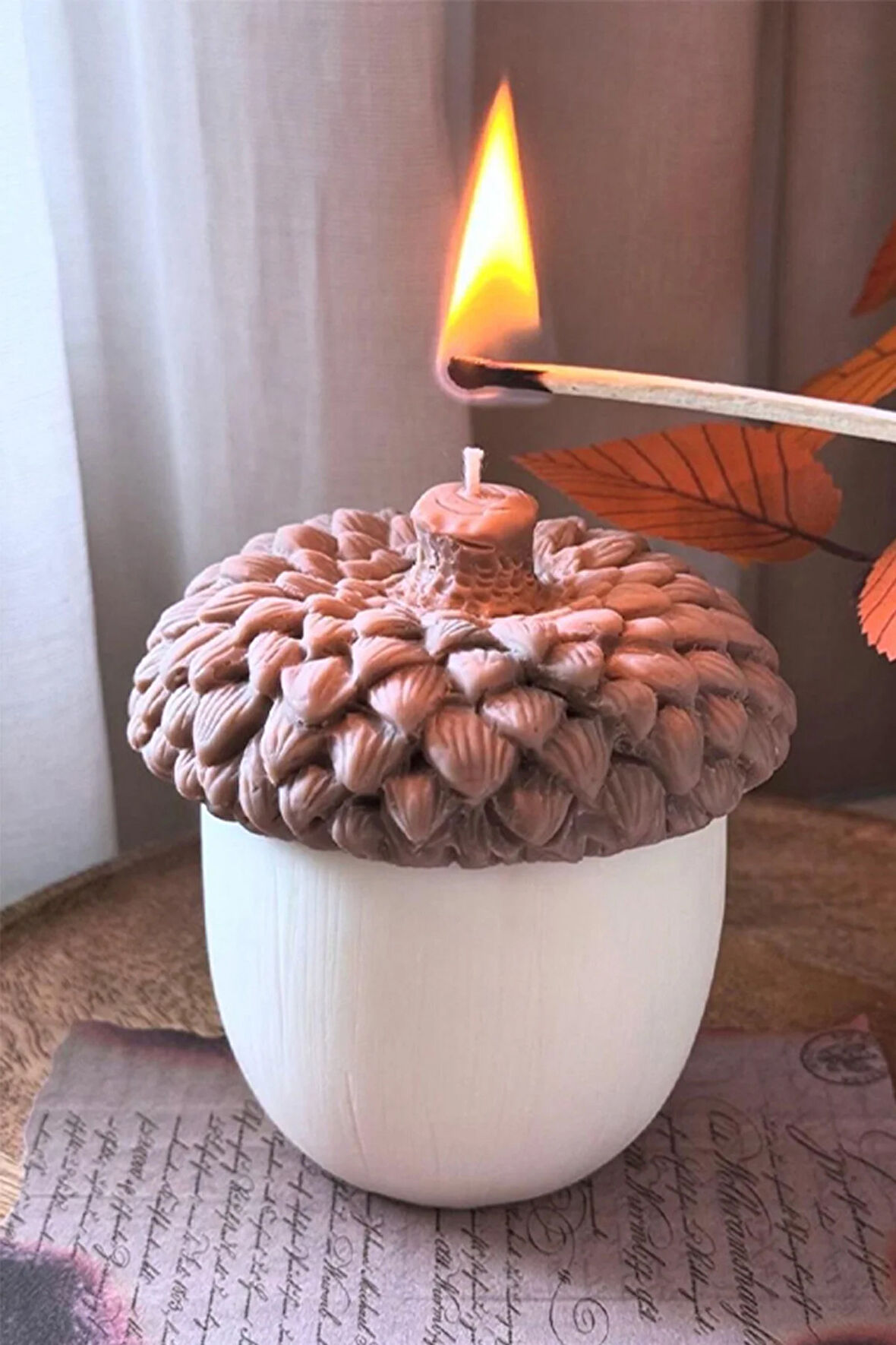 Palamut Figürlü Dekoratif Tropik Kokulu Soya Mum